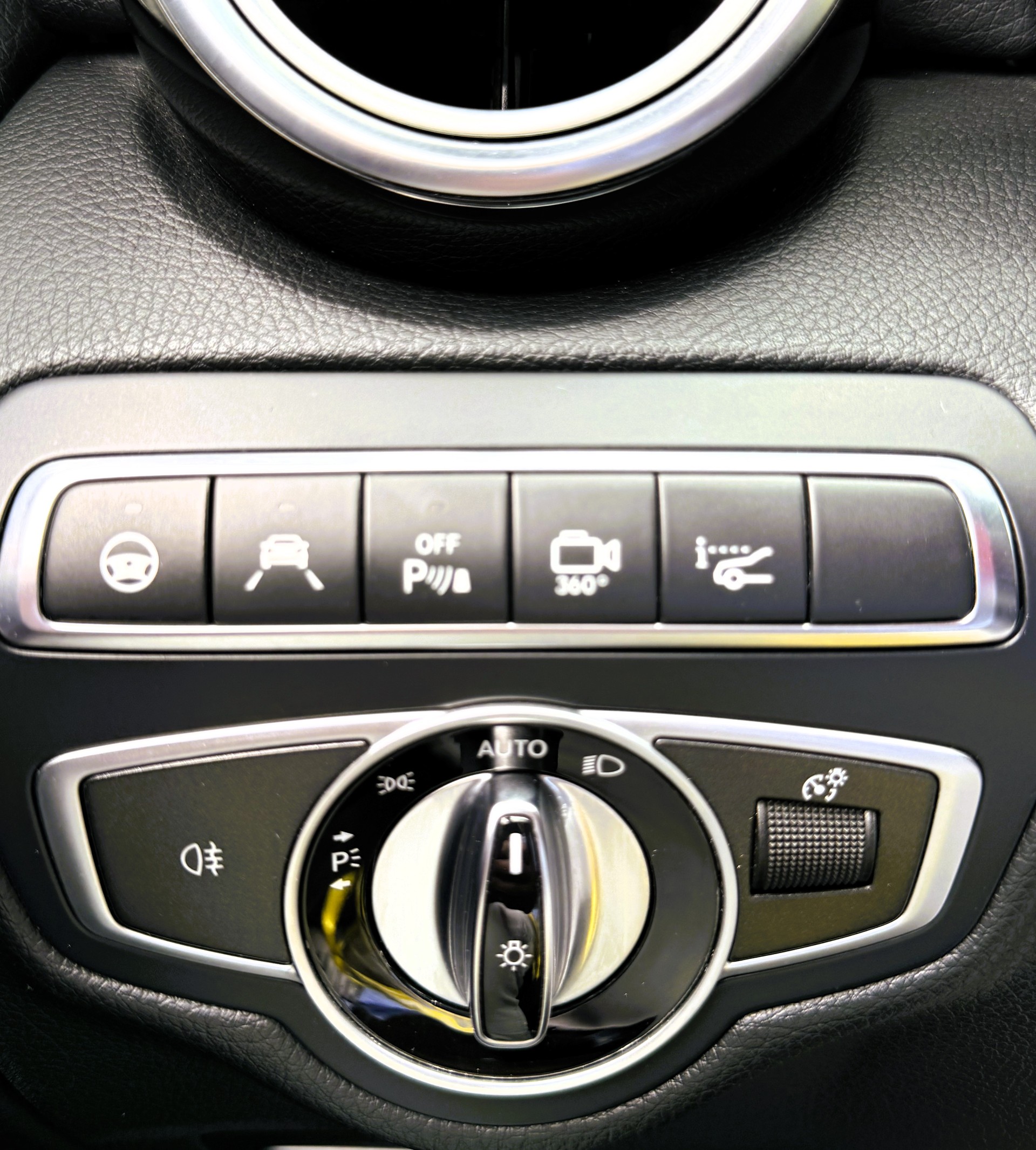 MERCEDES-BENZ GLC 43 AMG 4Matic 9G-Tronic-image-24