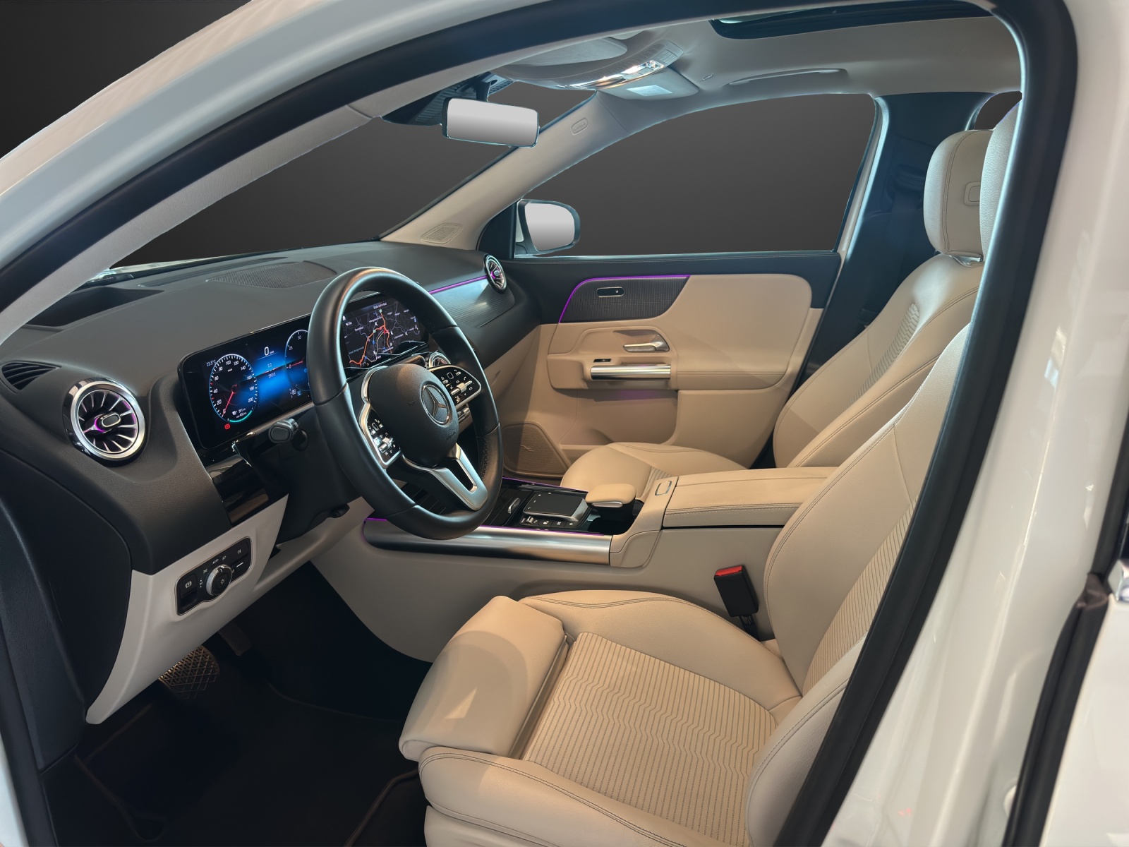 MERCEDES-BENZ EQA 250-image-8