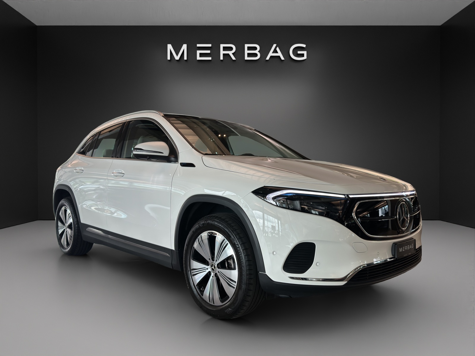 MERCEDES-BENZ EQA 250