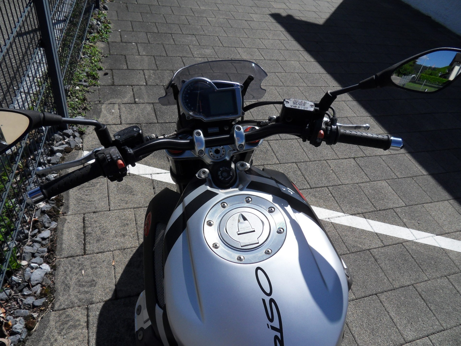 MOTO GUZZI Griso 1200 8V-image-6