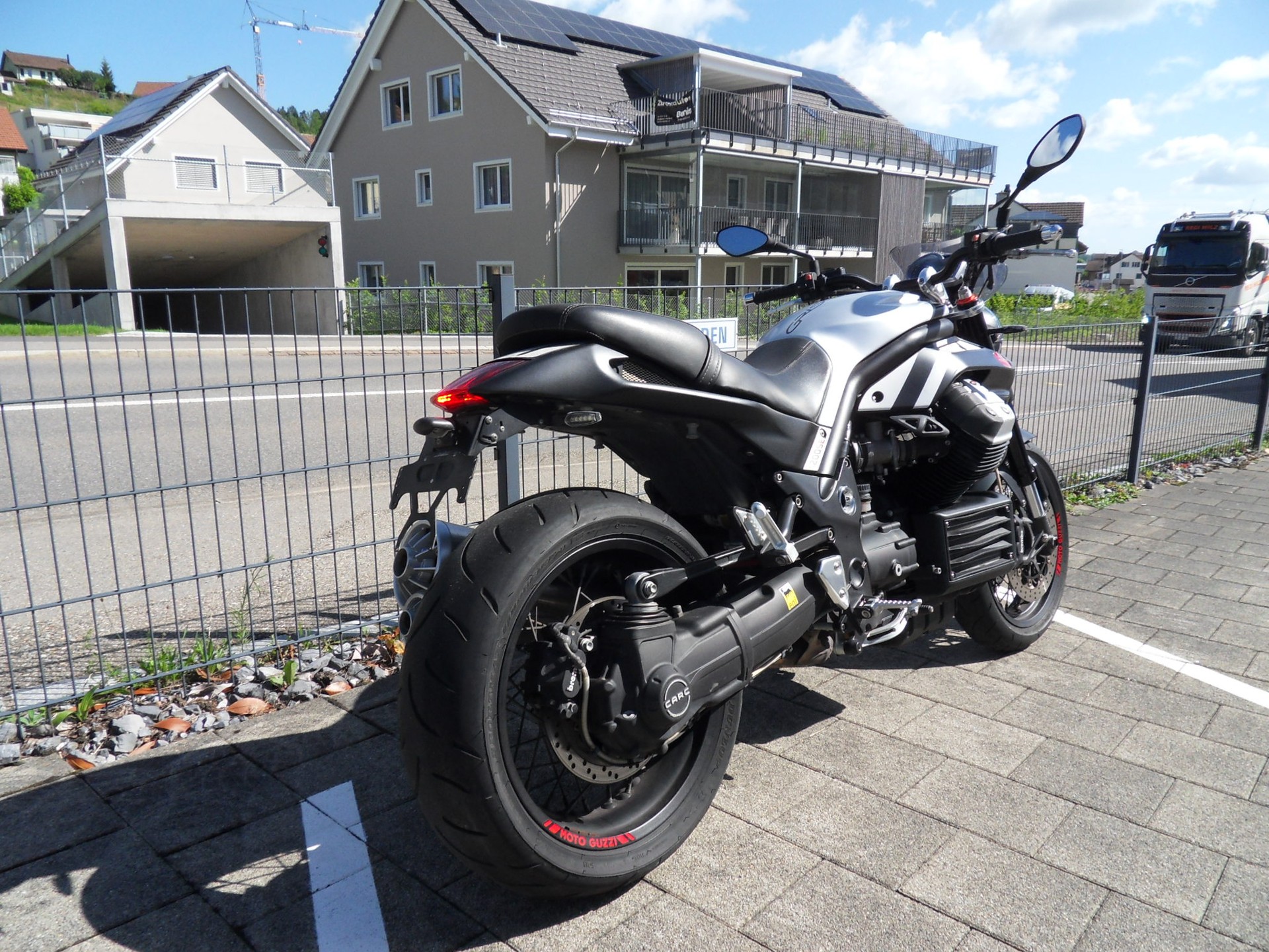 MOTO GUZZI Griso 1200 8V-image-3