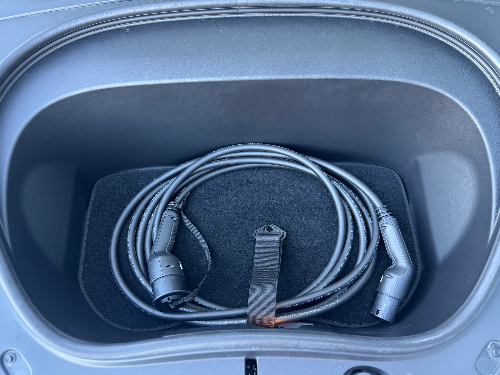 TESLA Model 3 Long Range Dual Motor AWD / Full Self Driving *RESERVIERT*-image-11