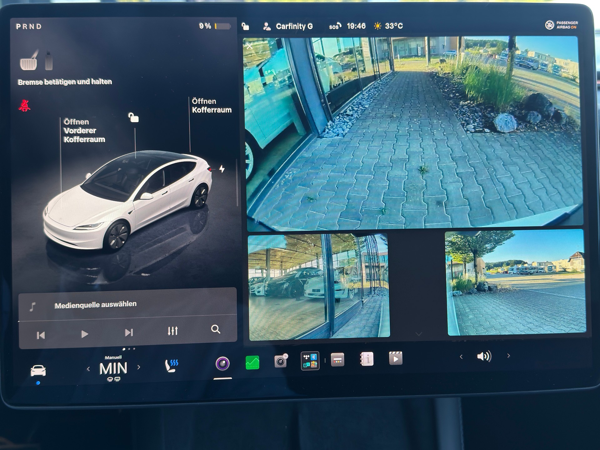 TESLA Model 3 Long Range Dual Motor AWD / Full Self Driving *RESERVIERT*-image-19
