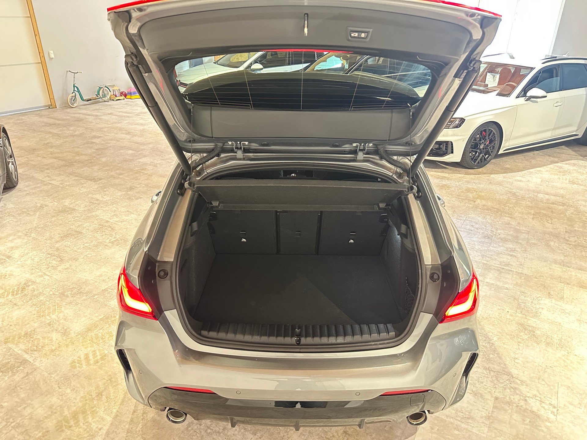 BMW 128ti M Sport Pro Steptronic-image-5