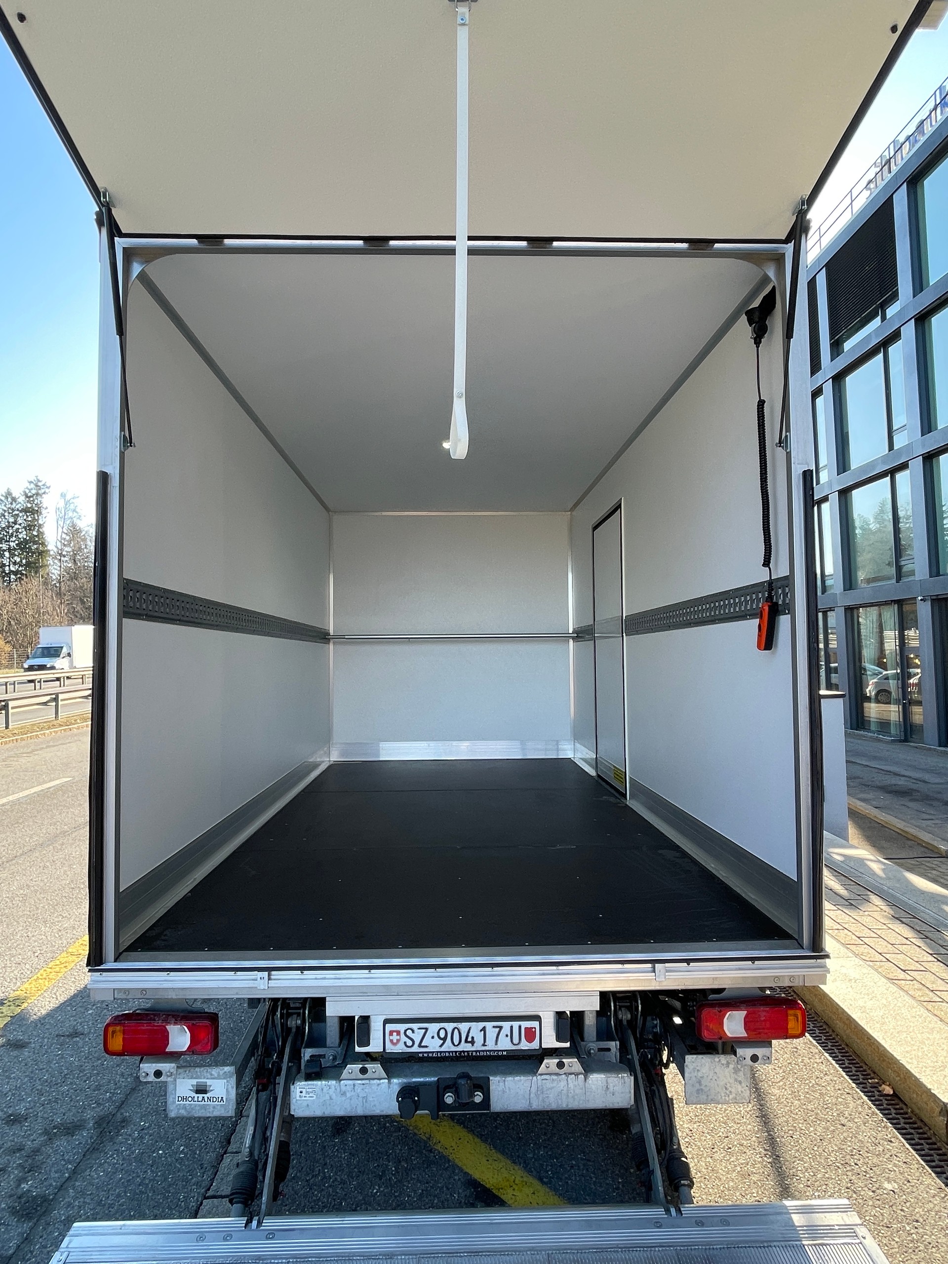 IVECO 35 S 18H A8 für Durchlader einsetzbar-image-6