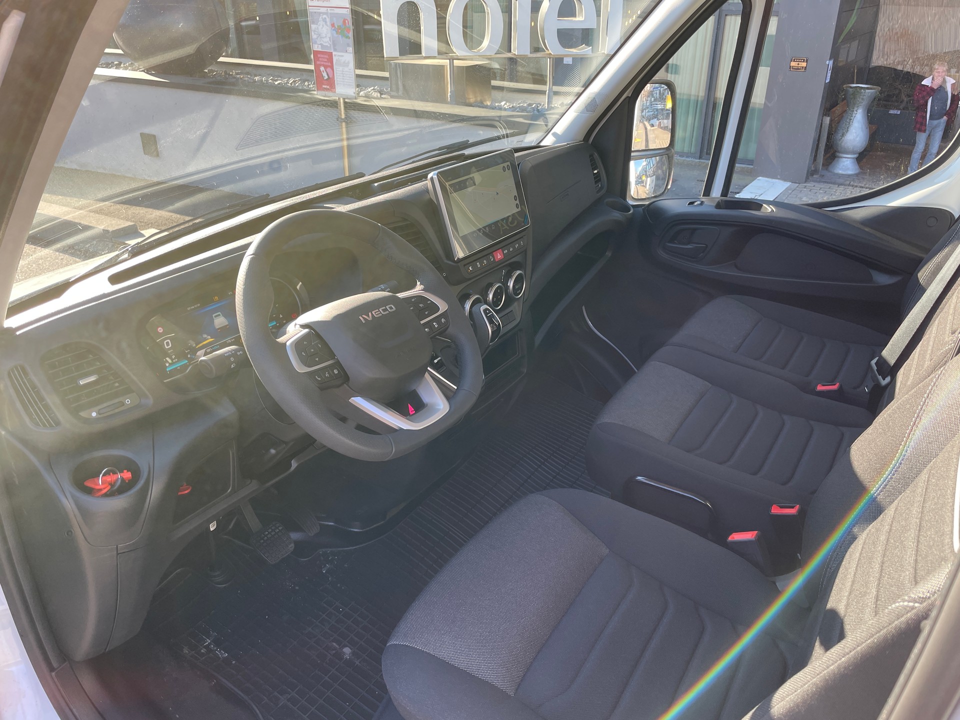 IVECO 35 S 18H A8 für Durchlader einsetzbar-image-22