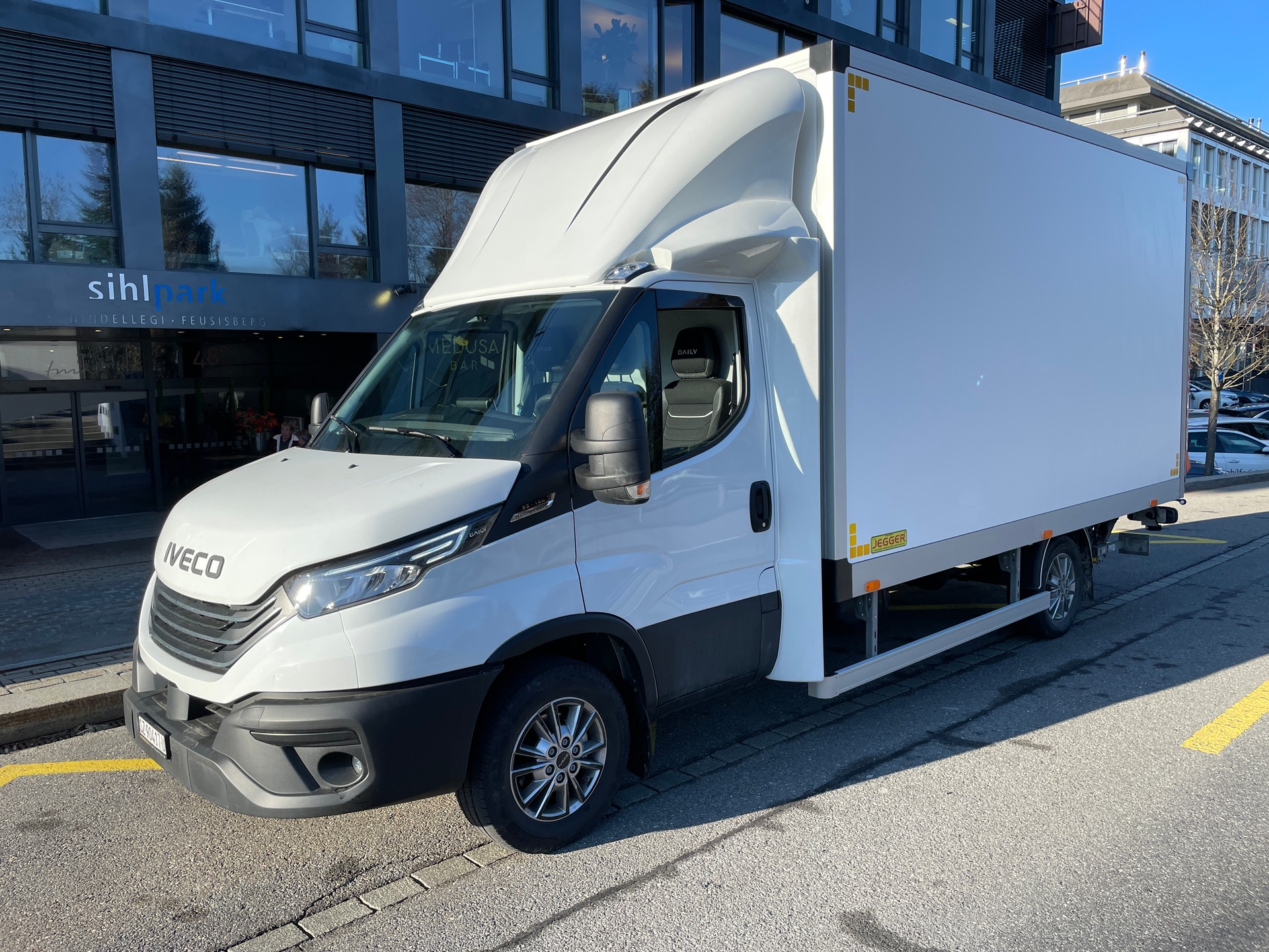 IVECO 35 S 18H A8 für Durchlader einsetzbar