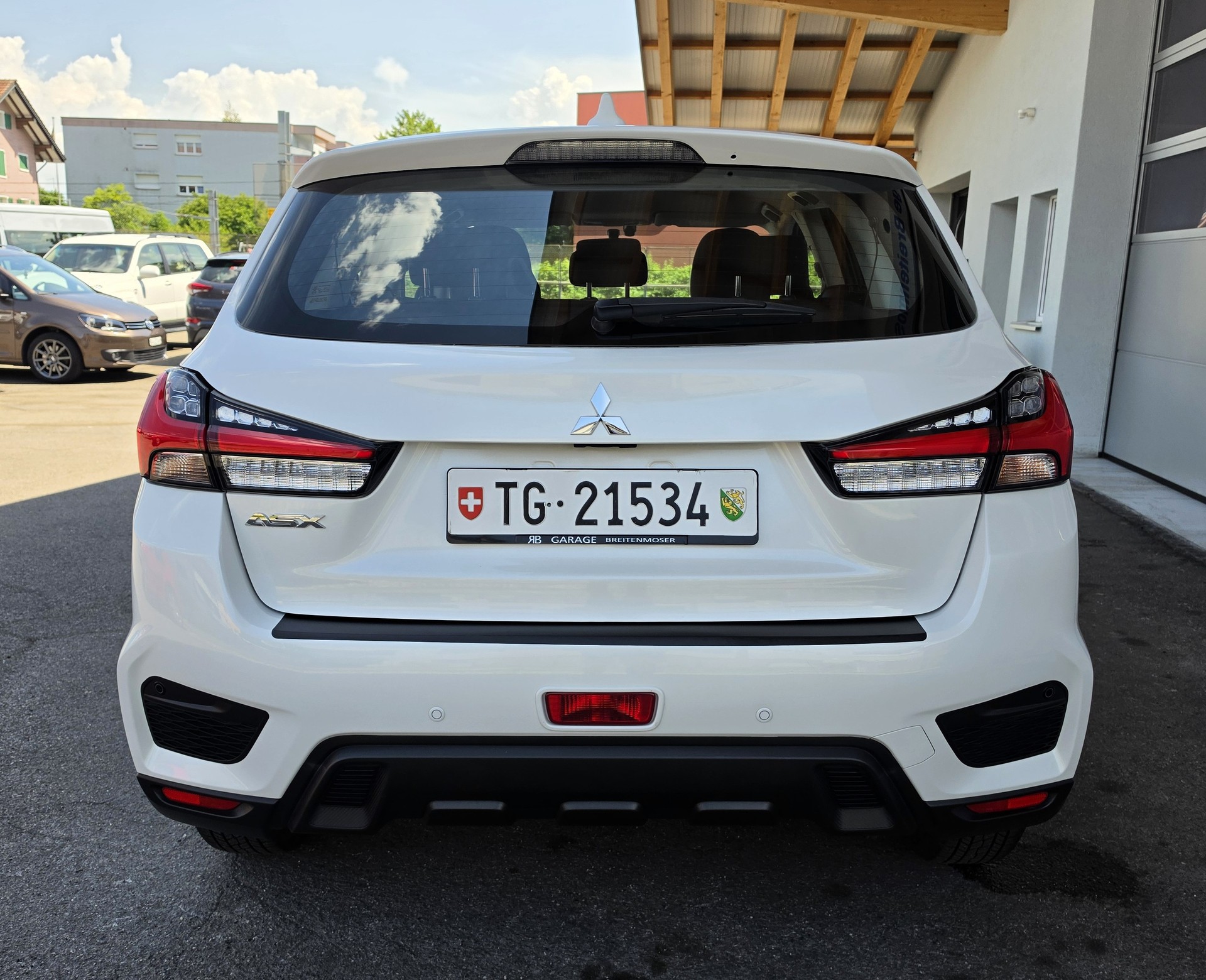 MITSUBISHI ASX 2.0 MIVEC Style 2WD Automat-showroom-element-3