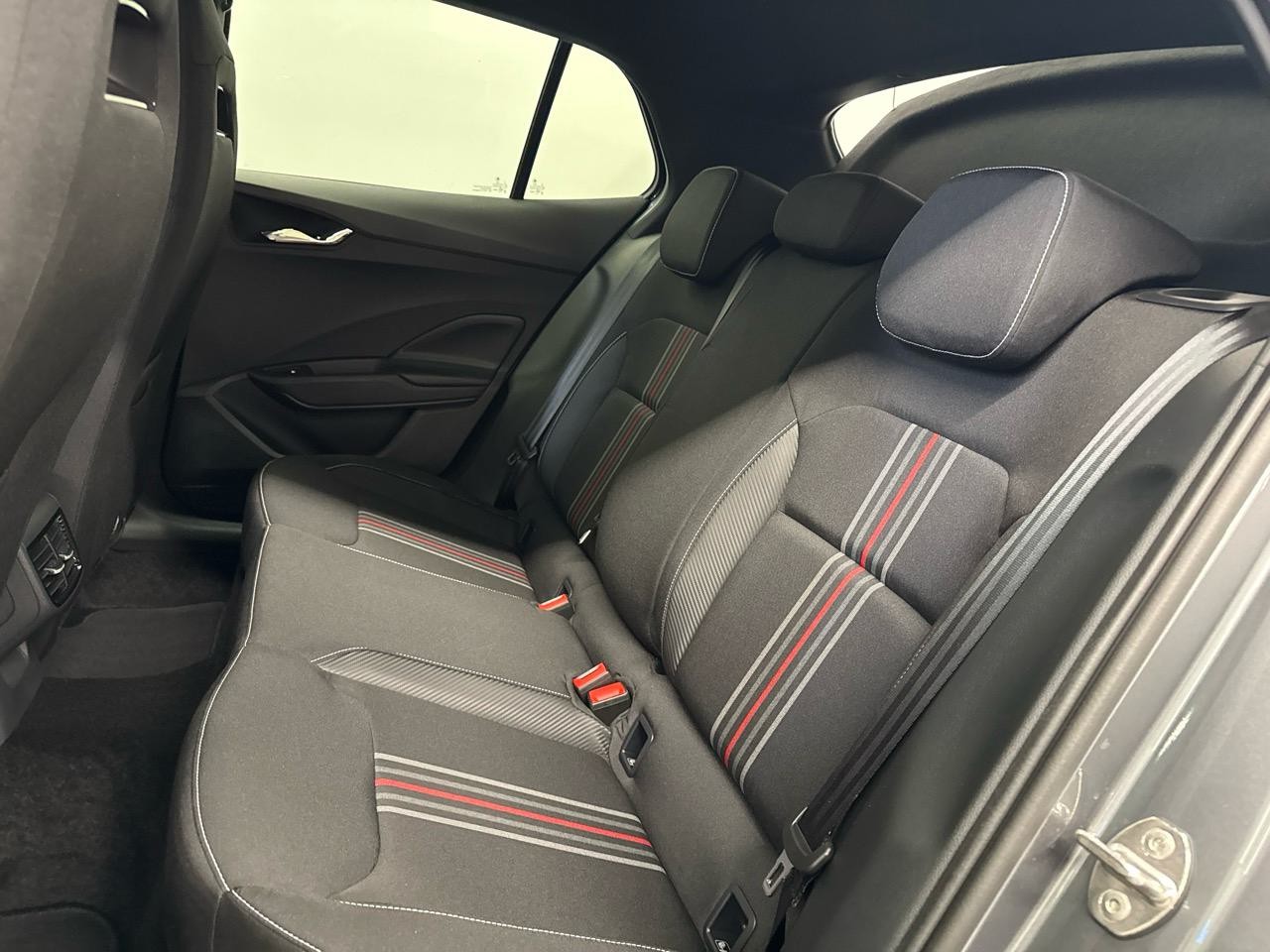 SKODA Fabia 1.0 TSI Monte Carlo DSG-image-9