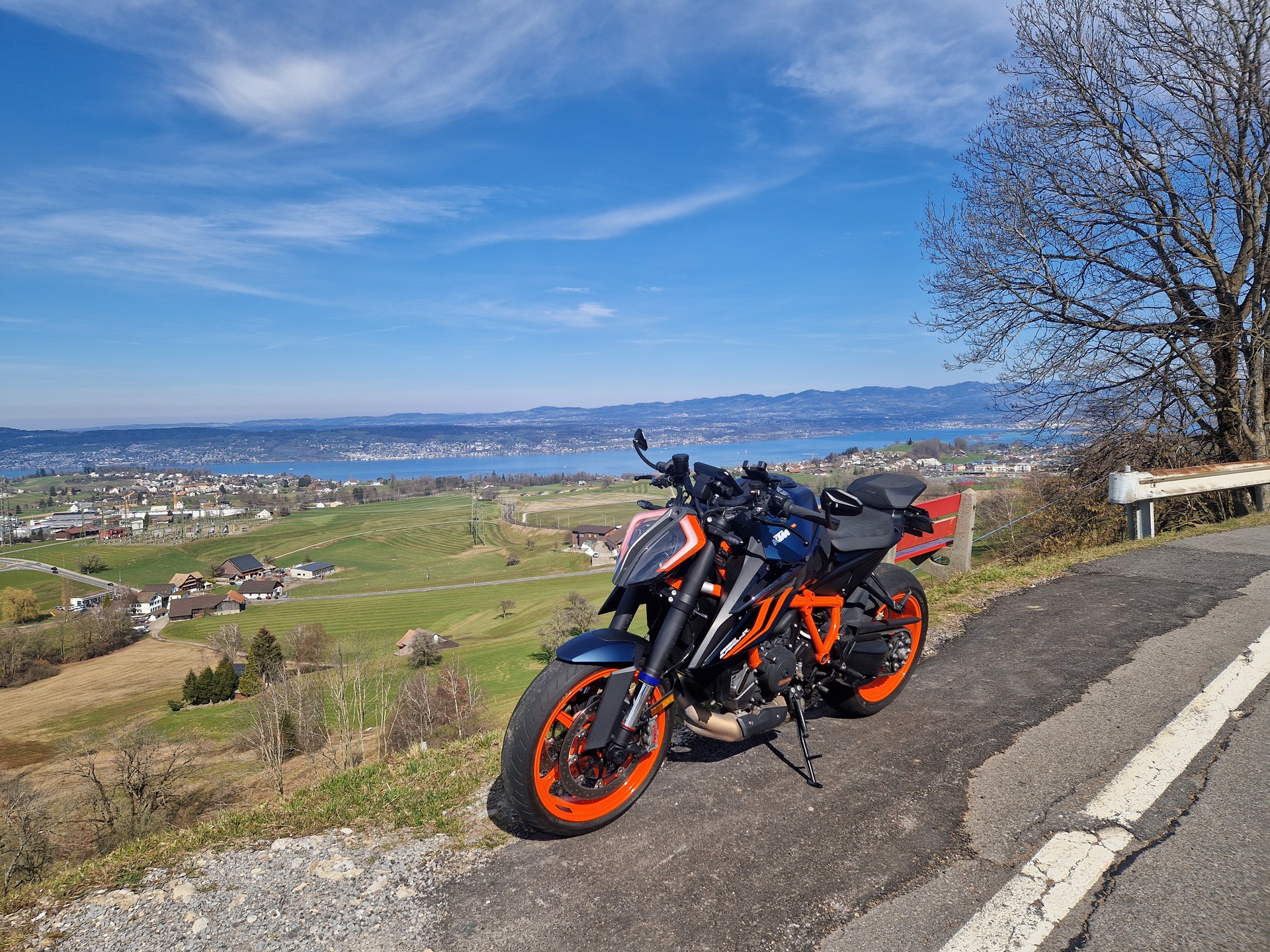 KTM 1290 Super Duke R-image-1