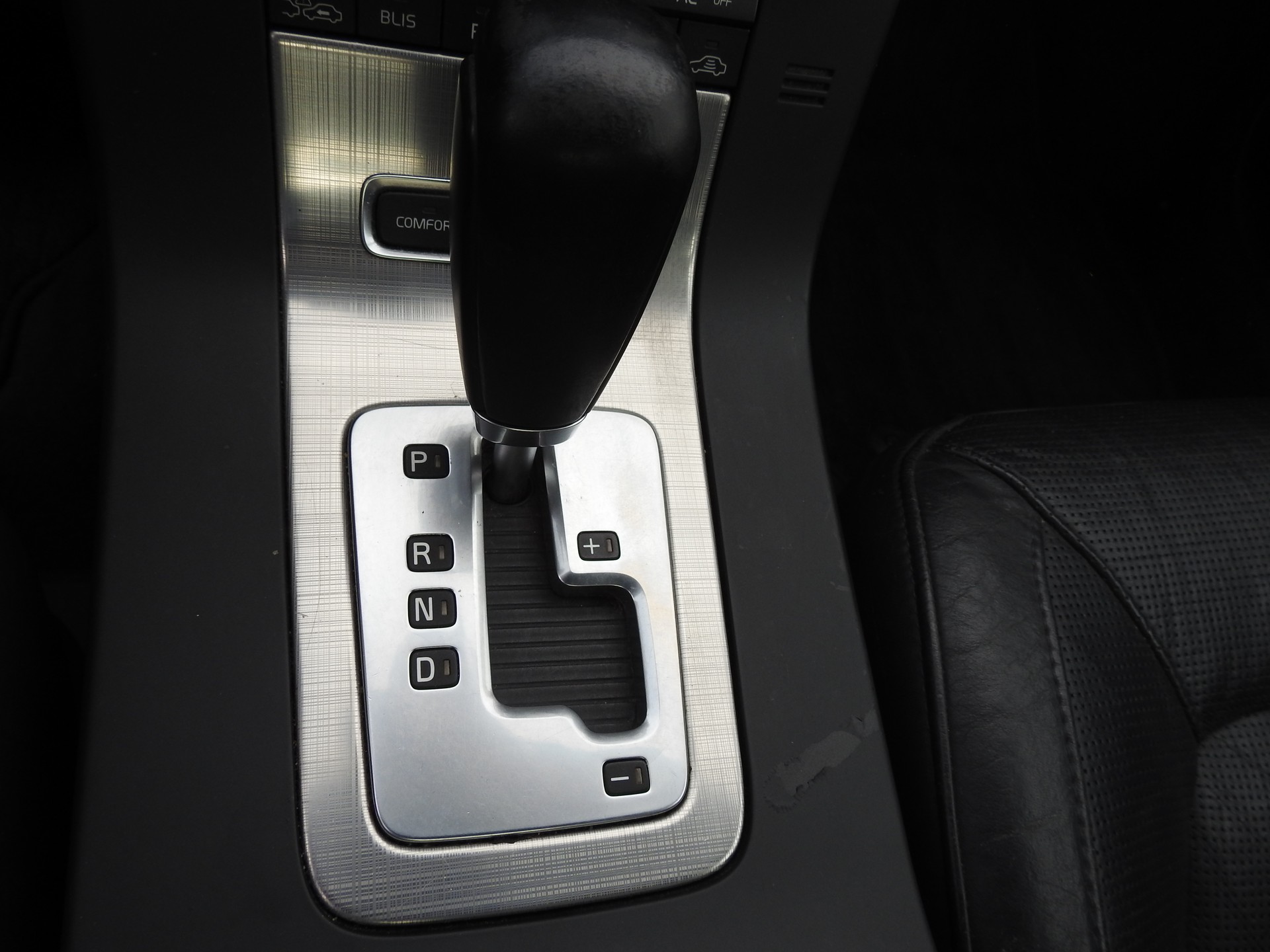 VOLVO S80 3.2 AWD Executive Geartronic-image-20