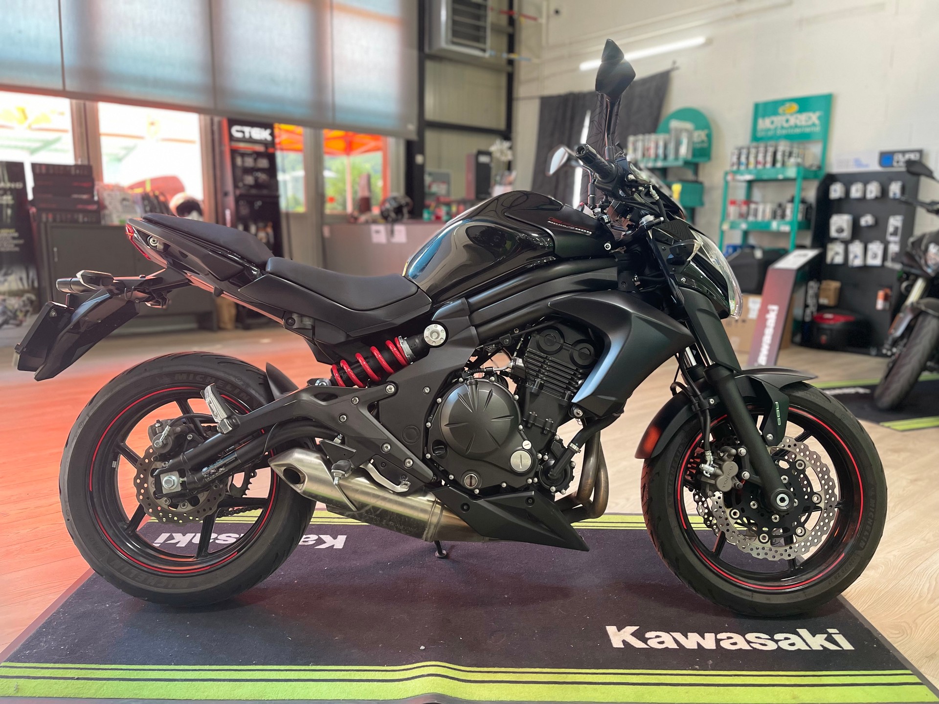 KAWASAKI ER-6 n ABS-image-3