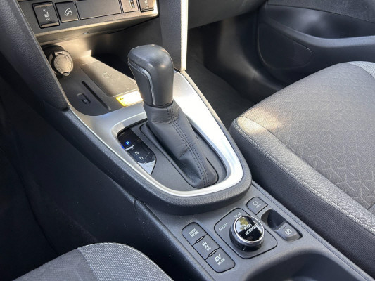 TOYOTA Yaris Cr. 1.5 Trend AWD A-image-12