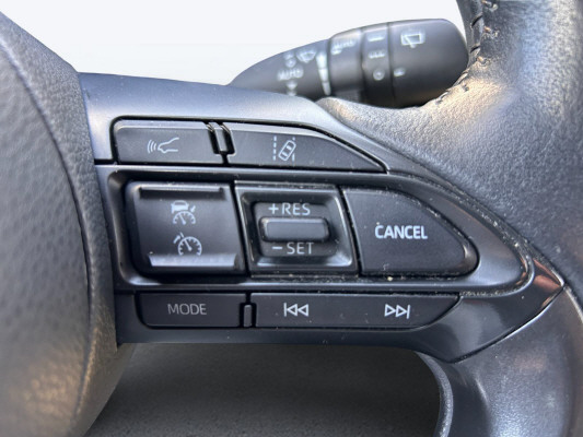 TOYOTA Yaris Cr. 1.5 Trend AWD A-image-14