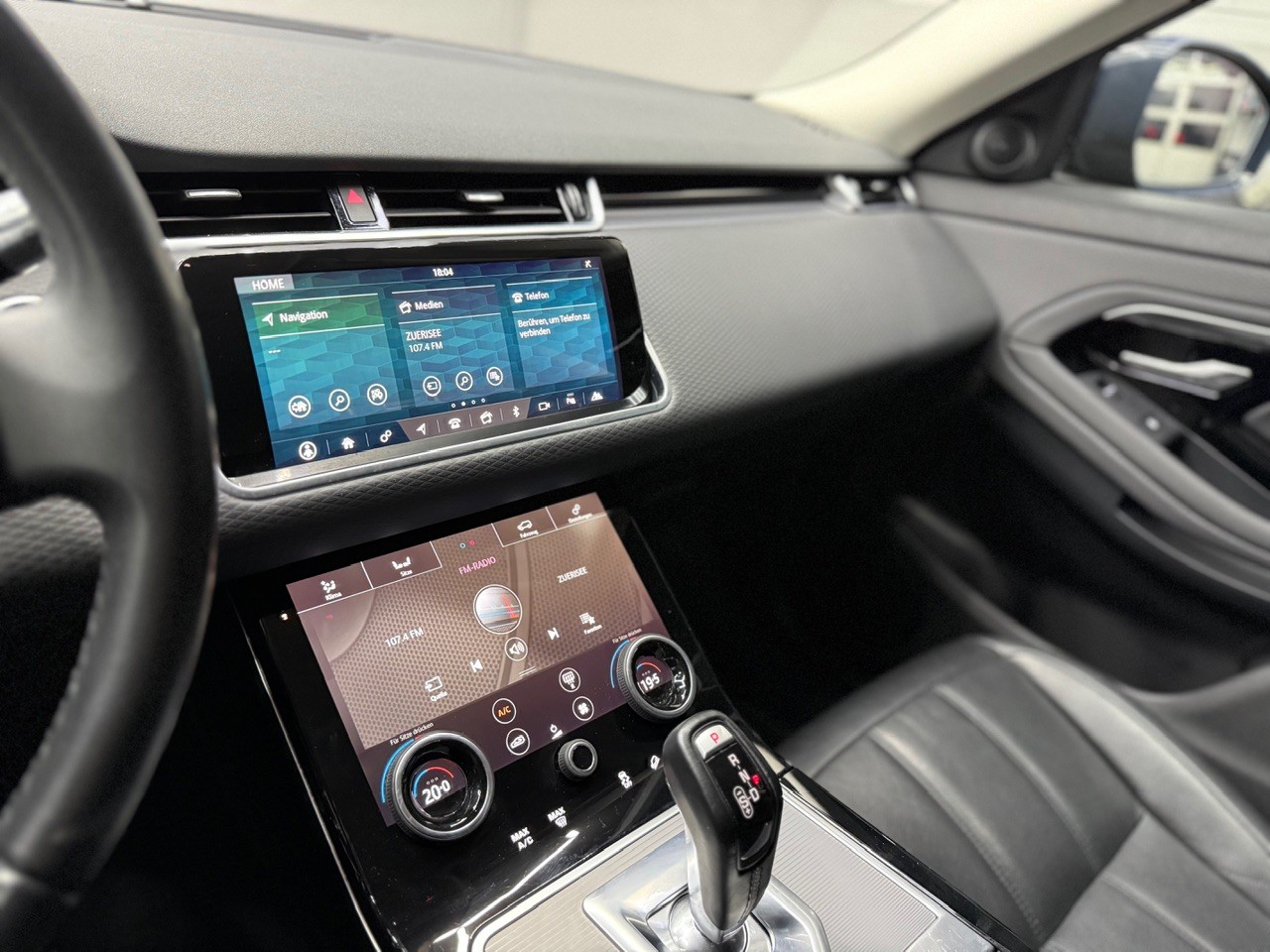 LAND ROVER Range Rover Evoque R-Dynamic D 180 S AT9-image-16