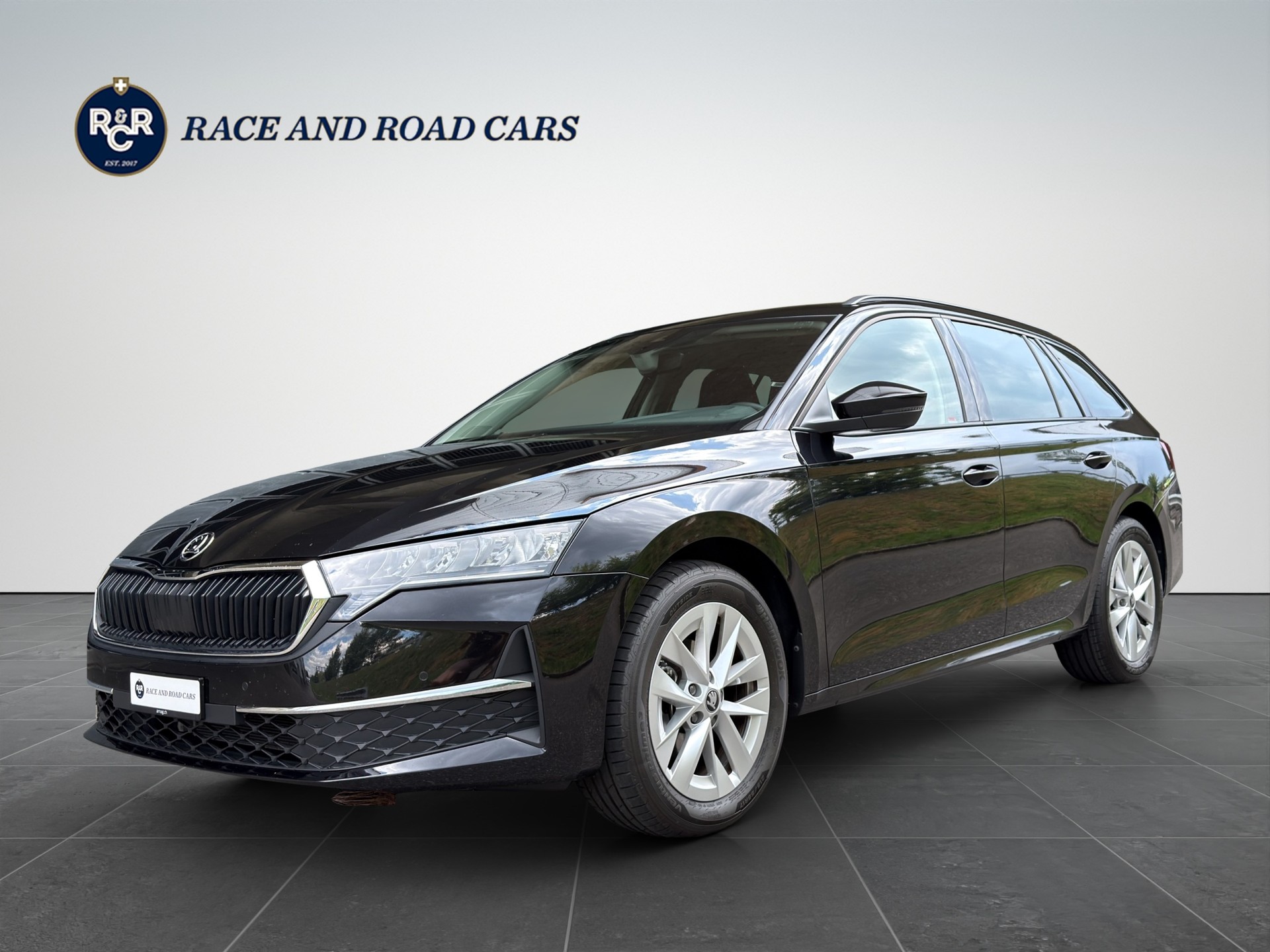 SKODA Octavia Combi 1.5 TSI Selection DSG