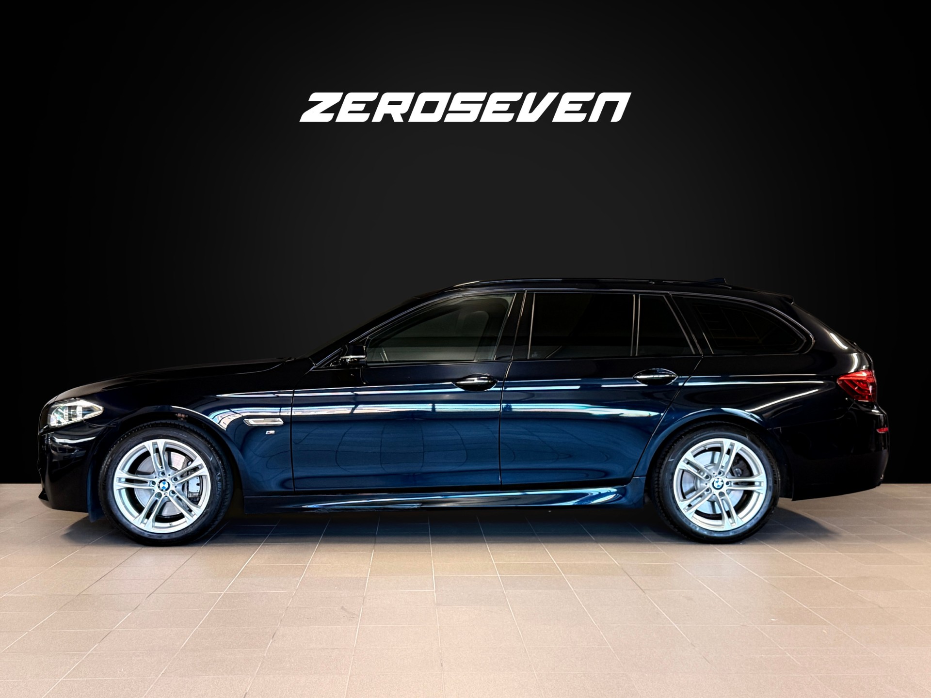 BMW 530d Touring xDrive M Sport Steptronic-showroom-element-2