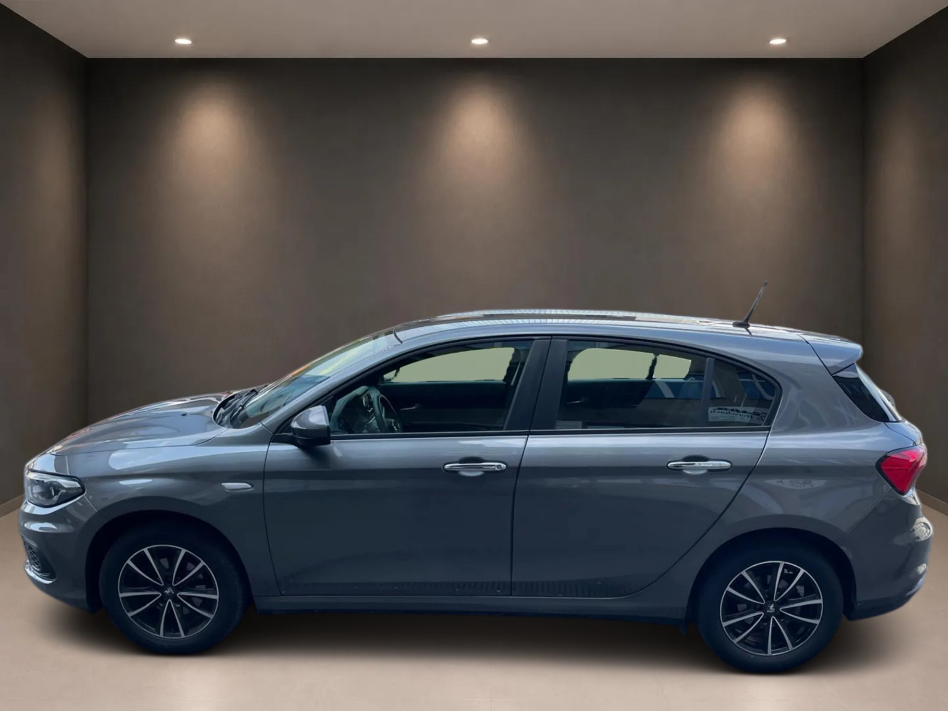 FIAT Tipo 1.6 JTD 16V Automat-showroom-element-2