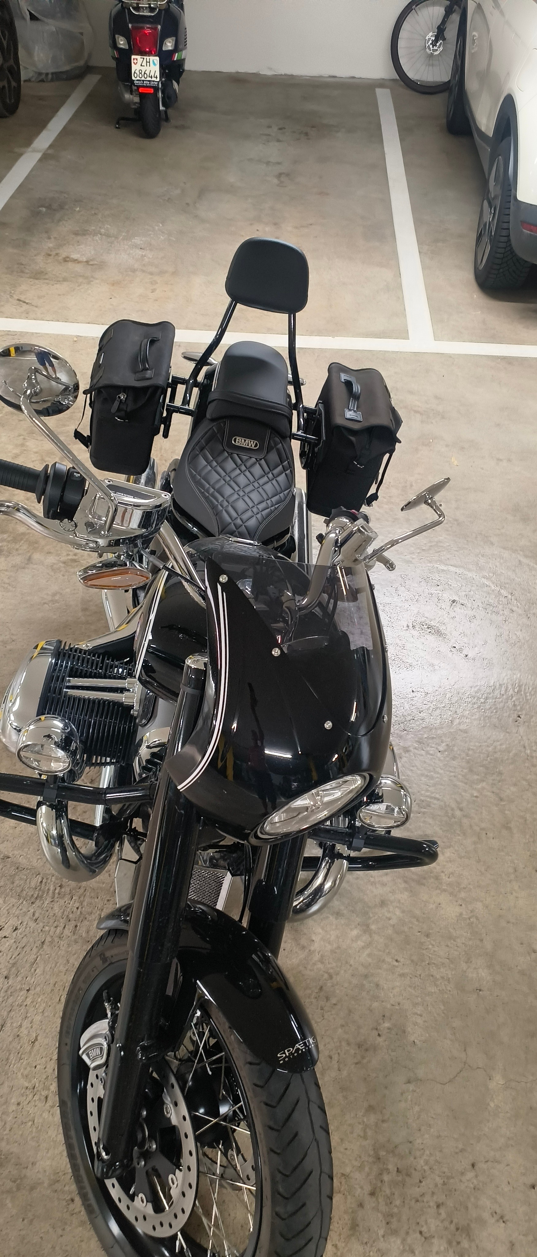 BMW R 18-image-1