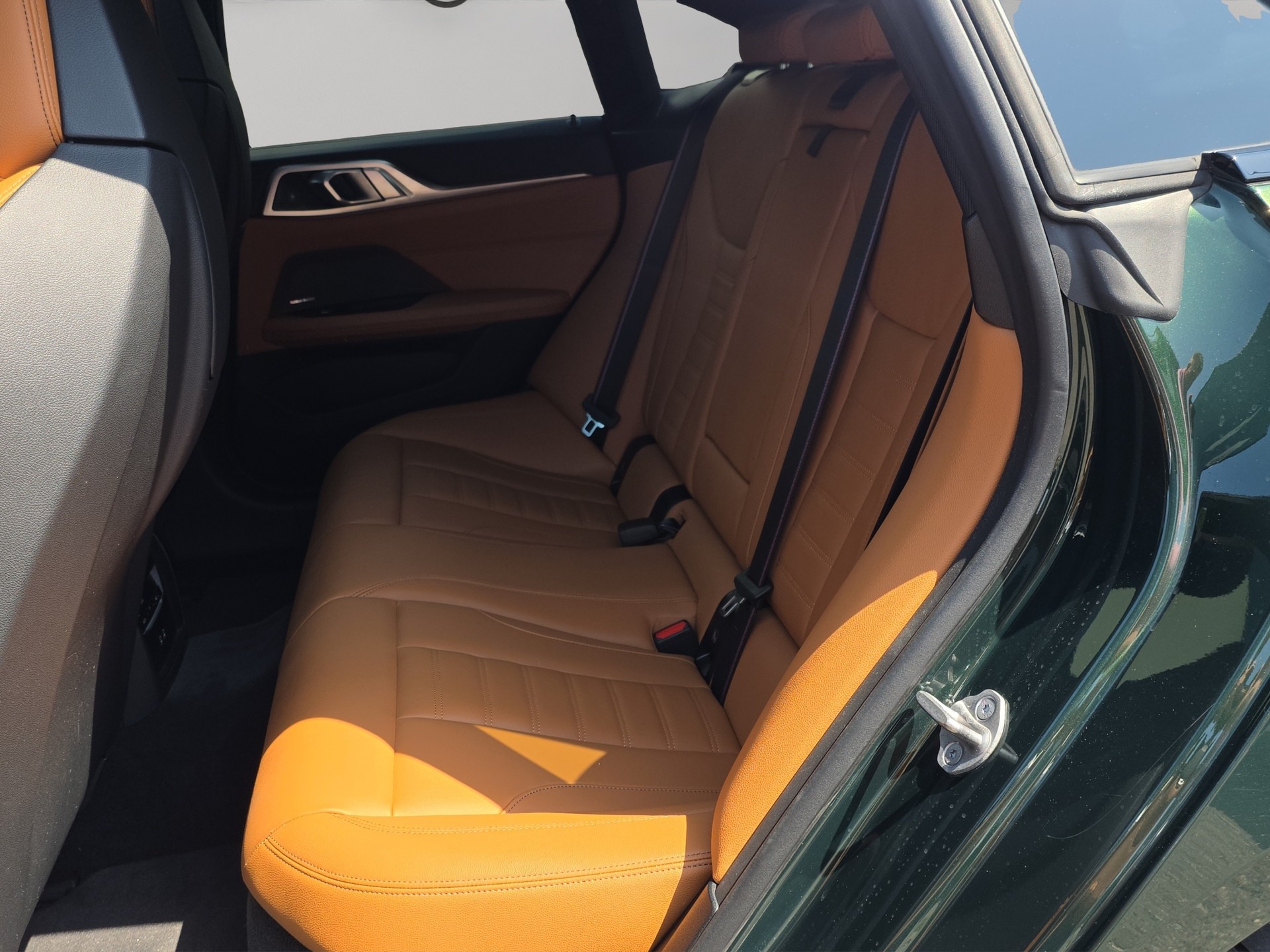 BMW i4 M50 M Sport Pro-image-16