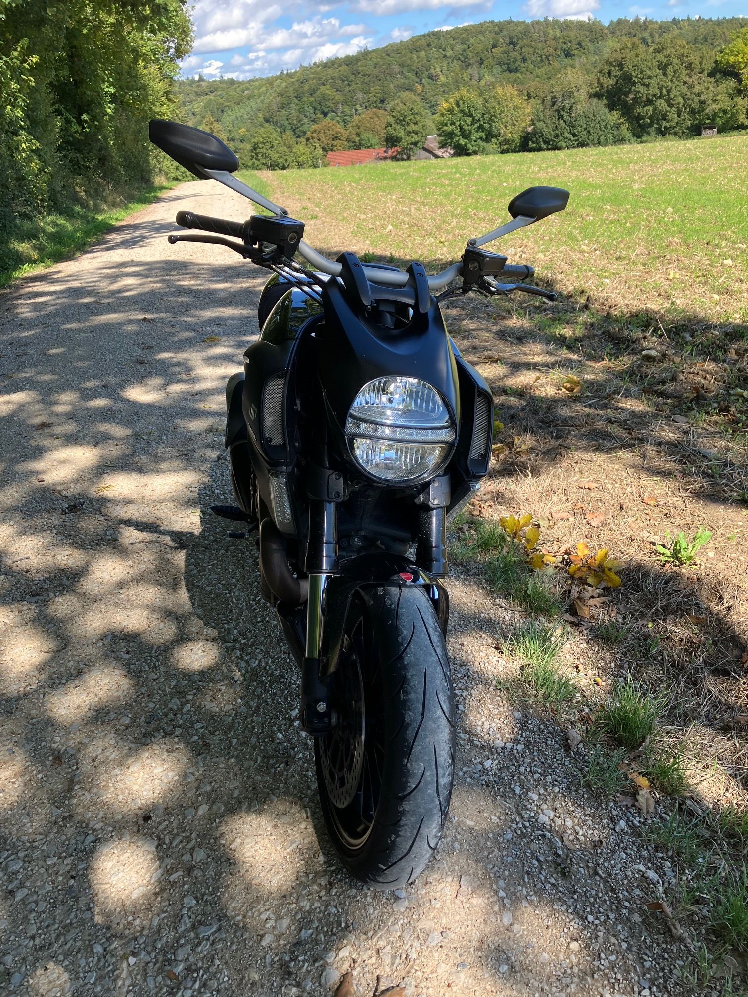 DUCATI Diavel 1200 Dark-image-5