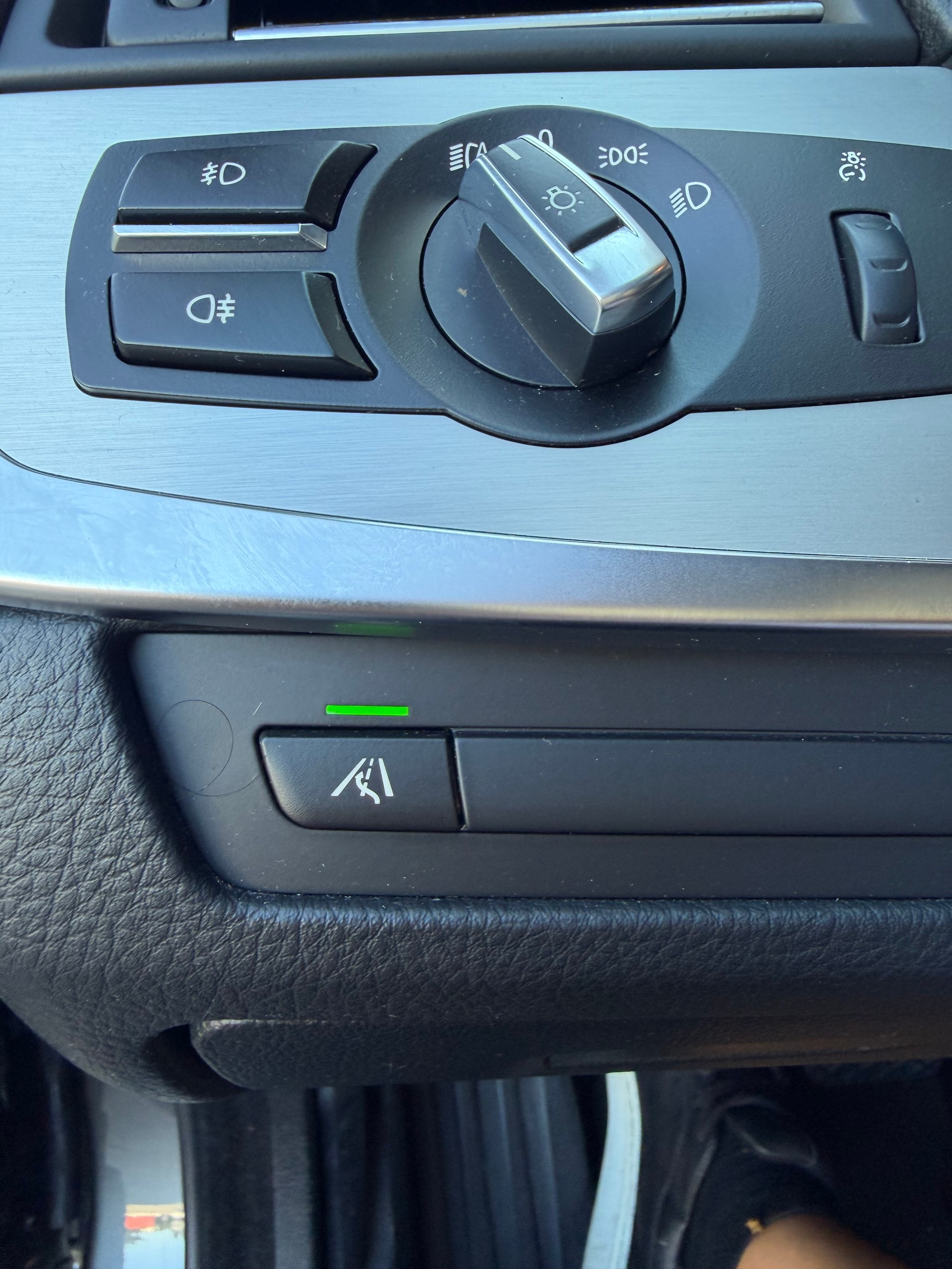 BMW 520d Touring xDrive Steptronic-image-12