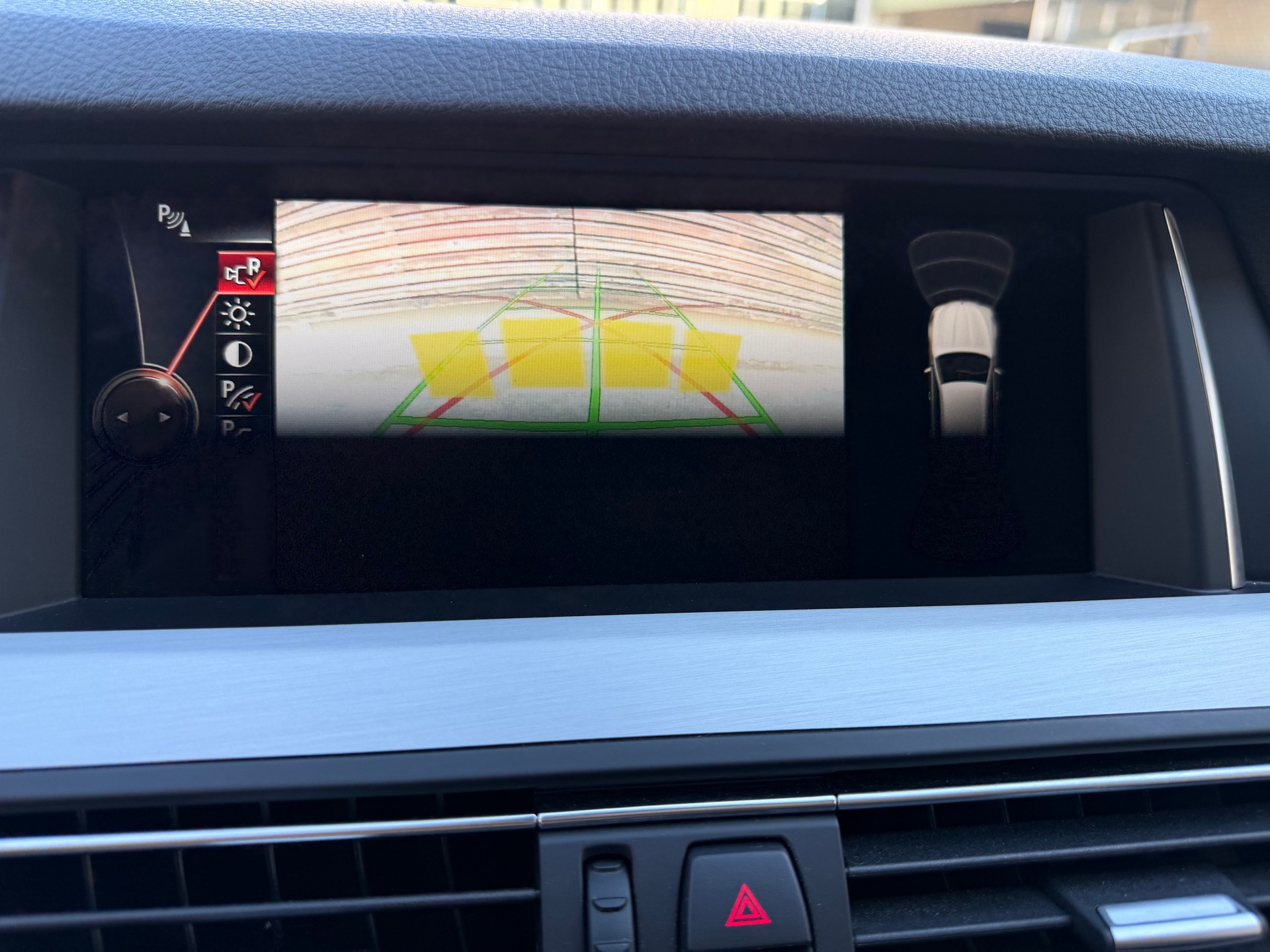BMW 520d Touring xDrive Steptronic-image-7