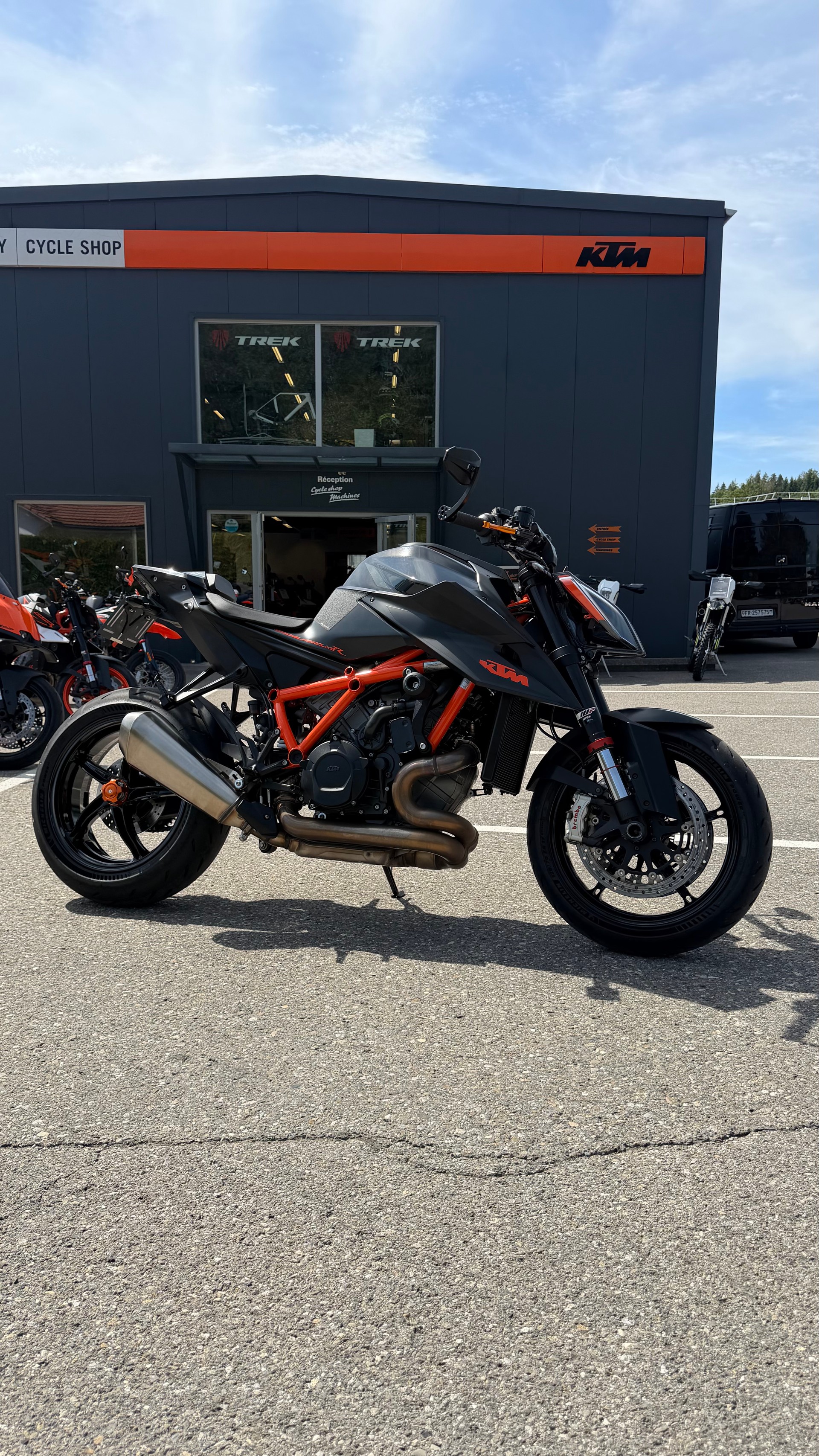 KTM 1290 Super Duke R-image-1