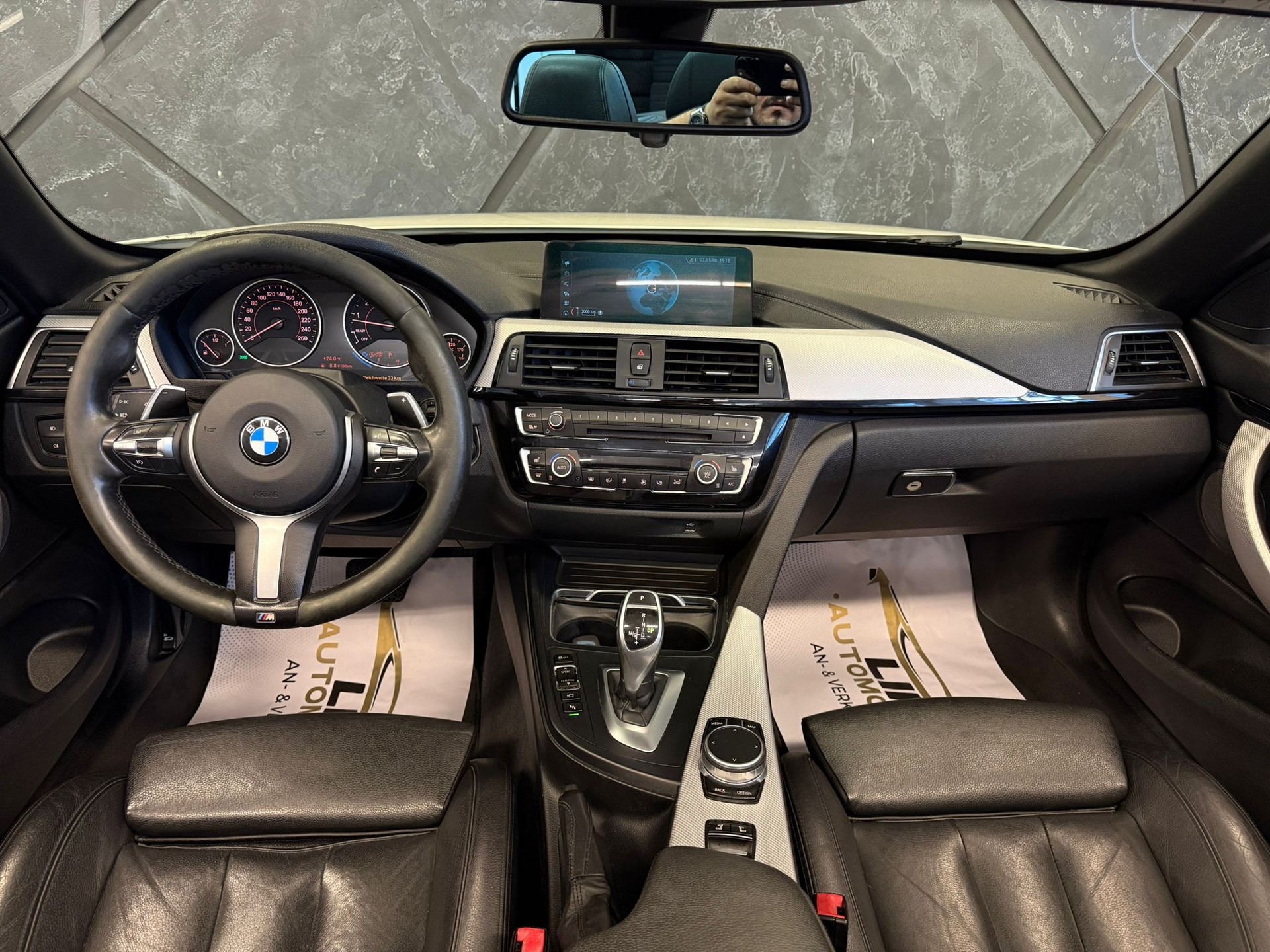BMW 420i Cabriolet M Sport Steptronic-image-8