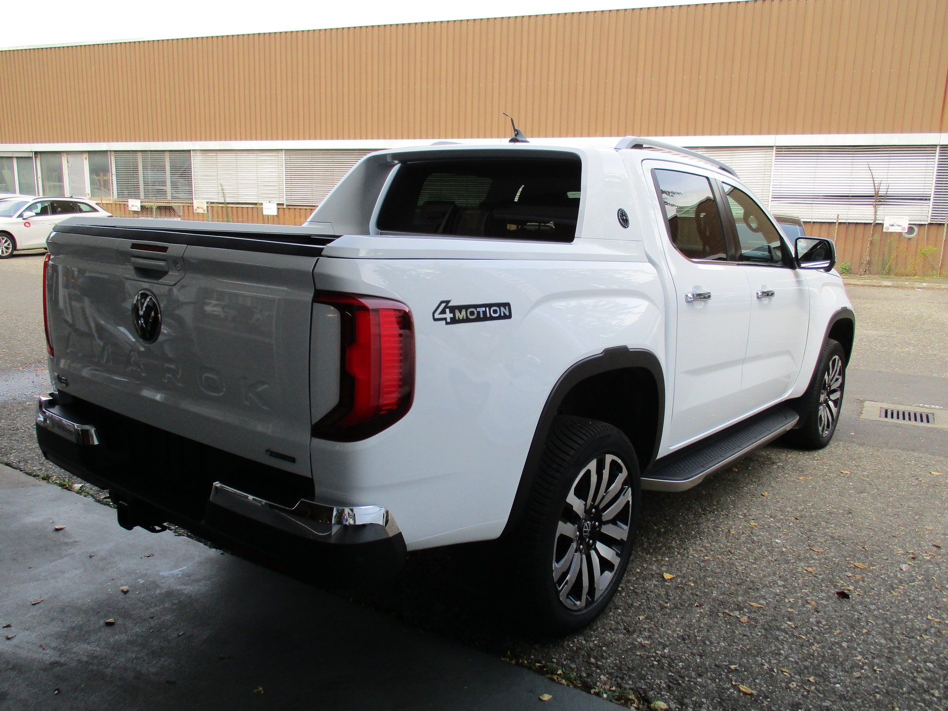 VW Amarok Aventura-image-3
