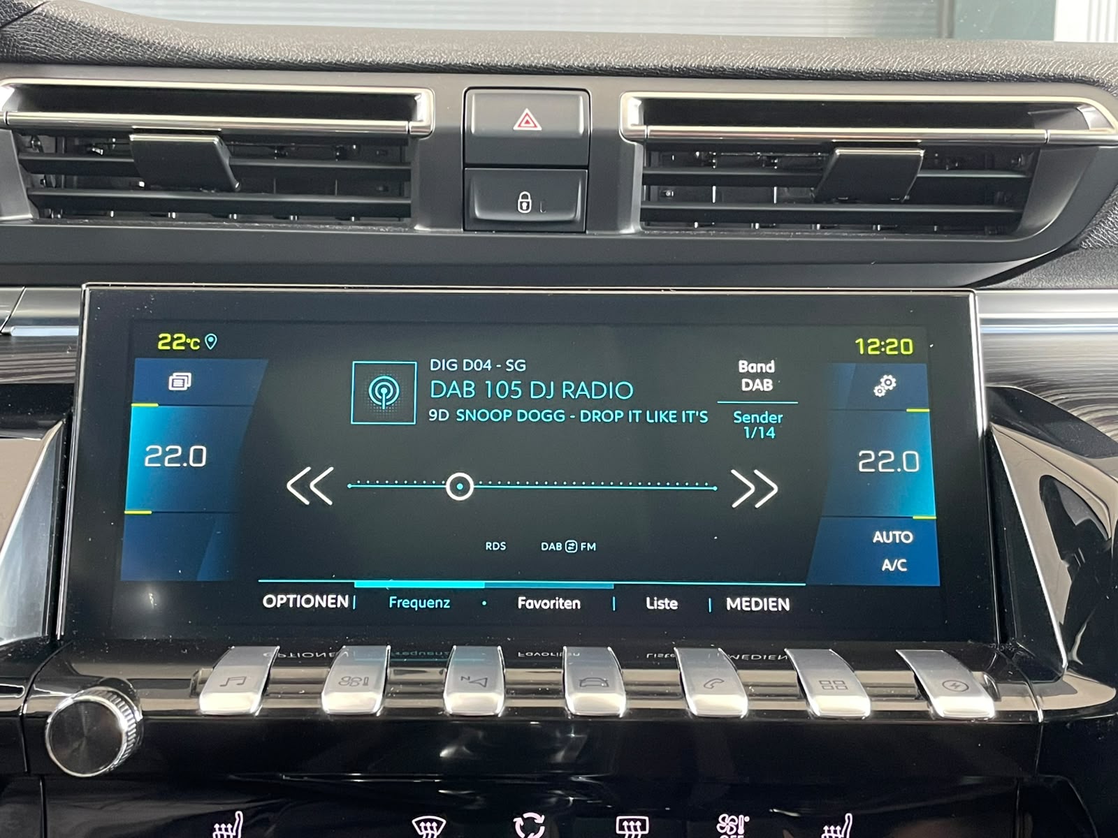 PEUGEOT 508 SW 1.6 Plug-in Hybrid4 PSE-image-17