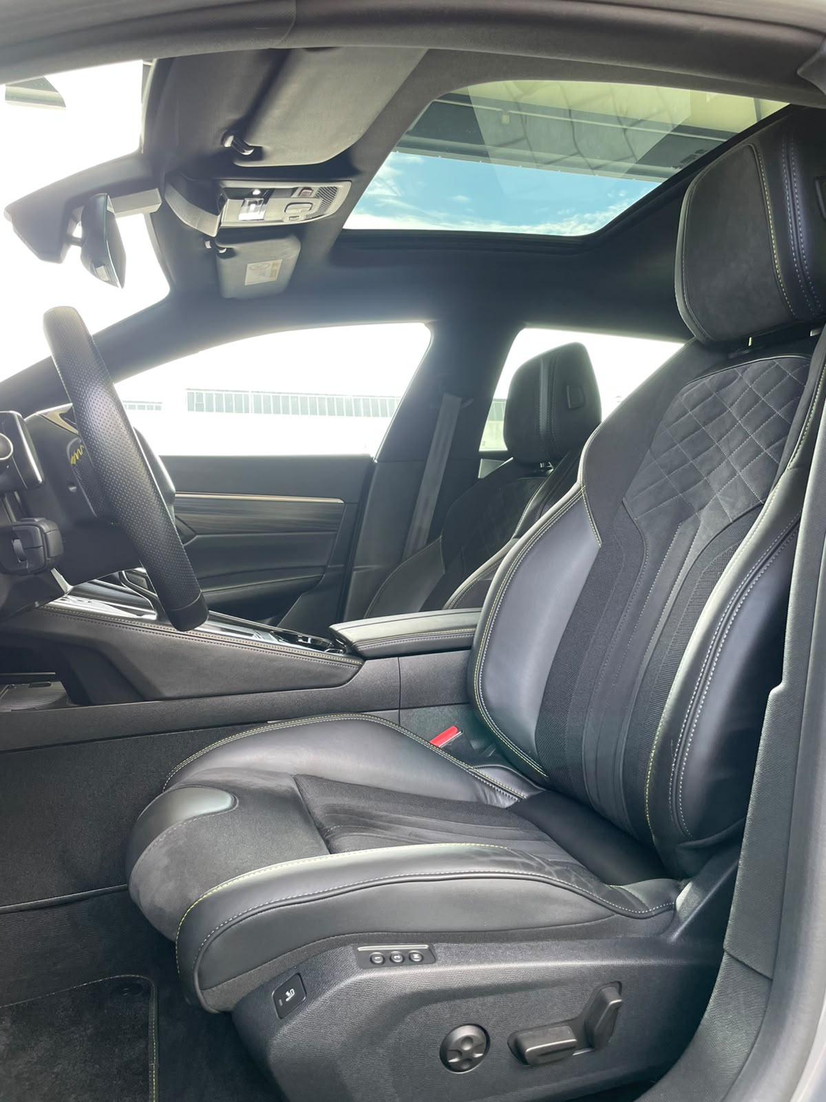 PEUGEOT 508 SW 1.6 Plug-in Hybrid4 PSE-image-5