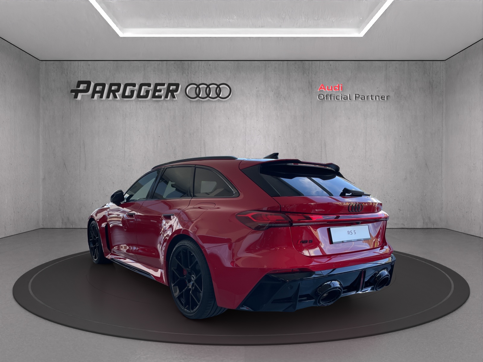 AUDI RS 5 Avant TFSI 470 kW Tiptronic quattro-image-4