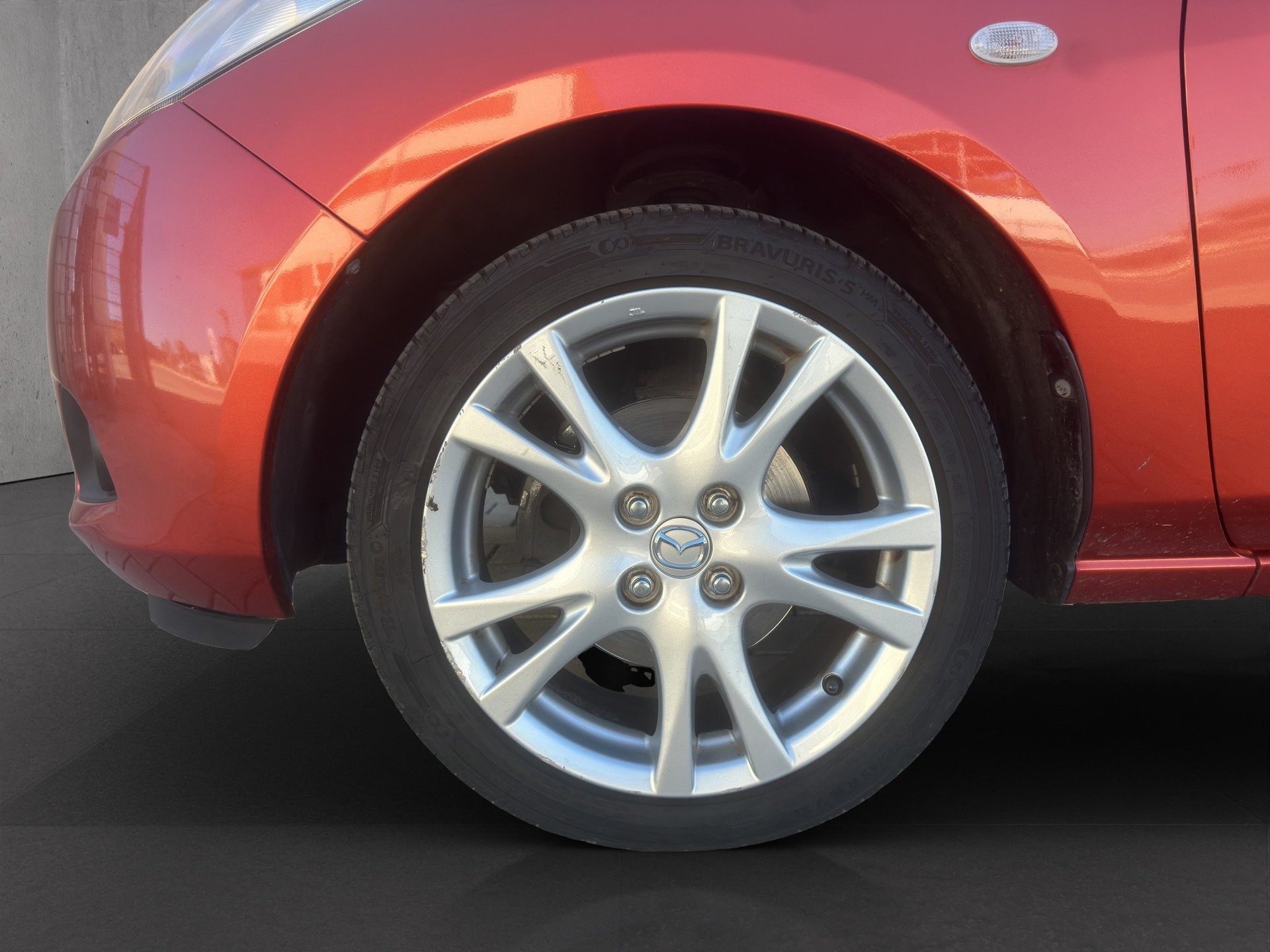 MAZDA 2 1.3i 16V Exclusive-image-8