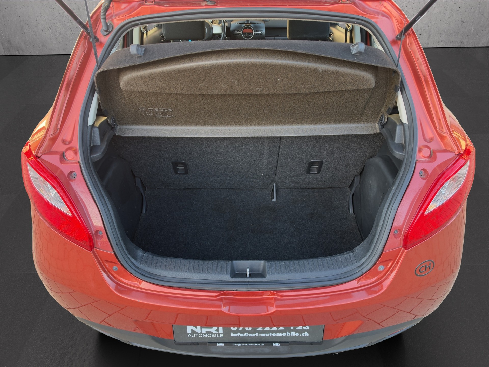 MAZDA 2 1.3i 16V Exclusive-image-15
