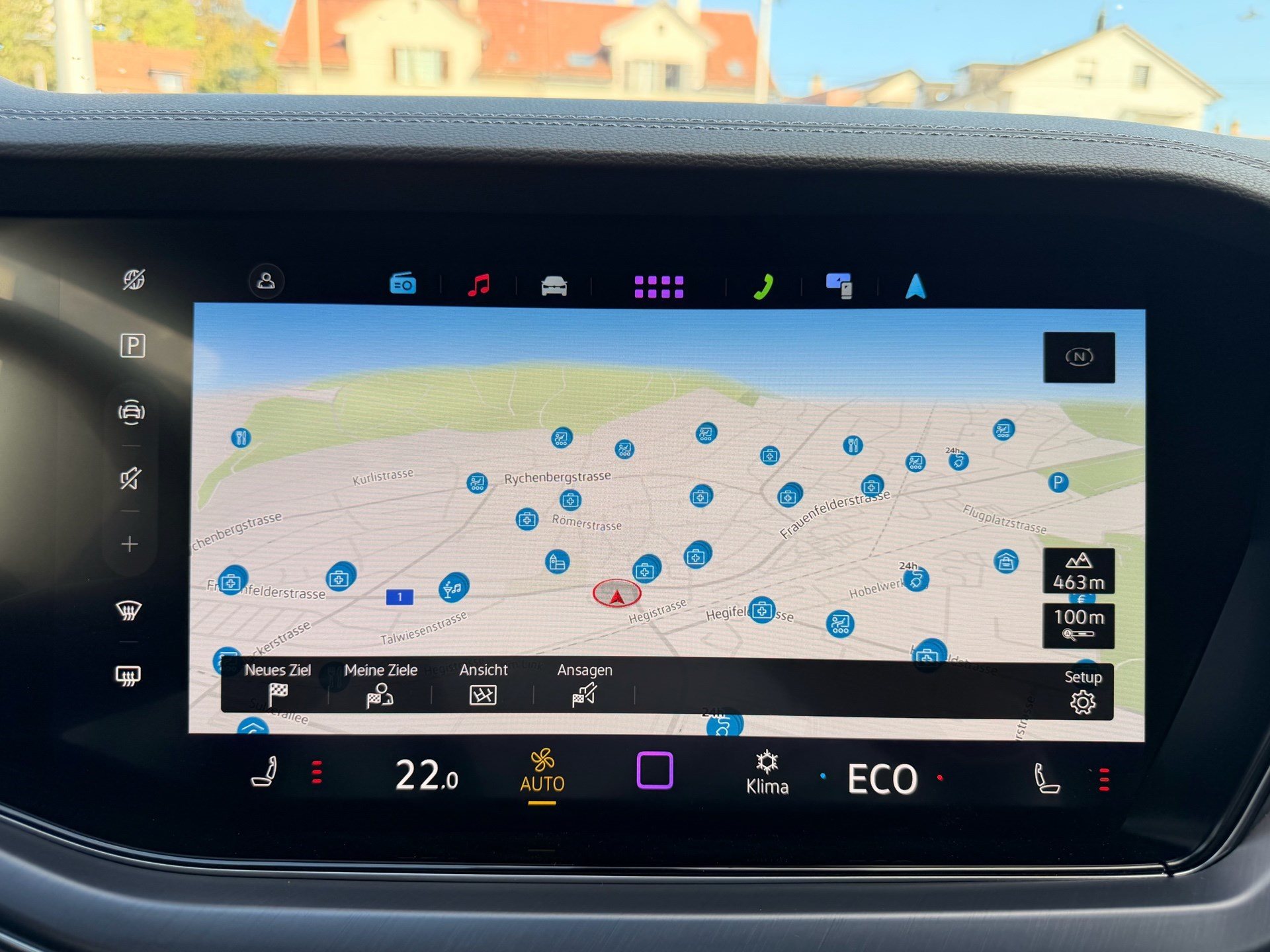 VW Touareg R 3.0 TSI eHYBRID 462 PS 4MOTION-image-12