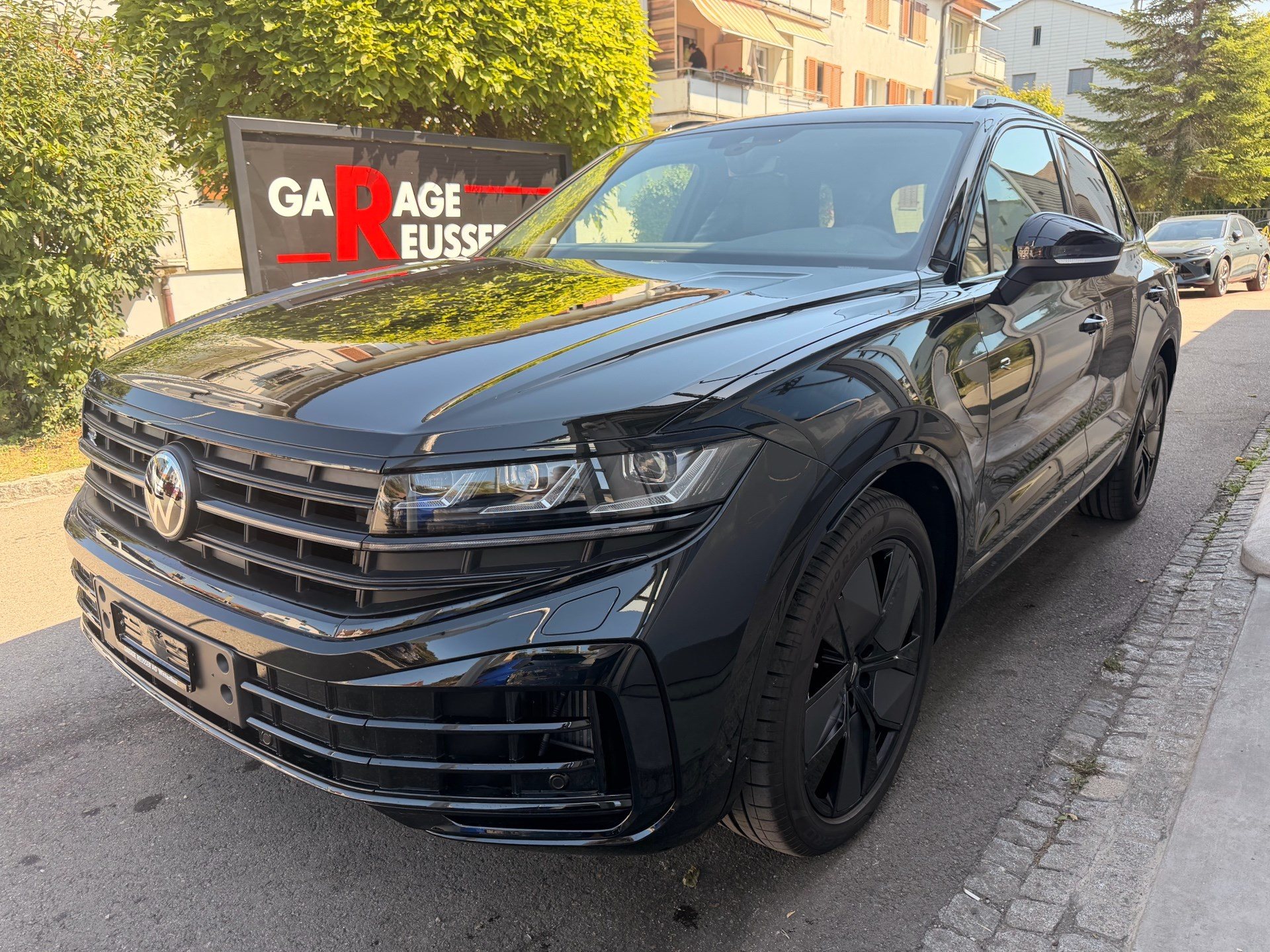 VW Touareg R 3.0 TSI eHYBRID 462 PS 4MOTION