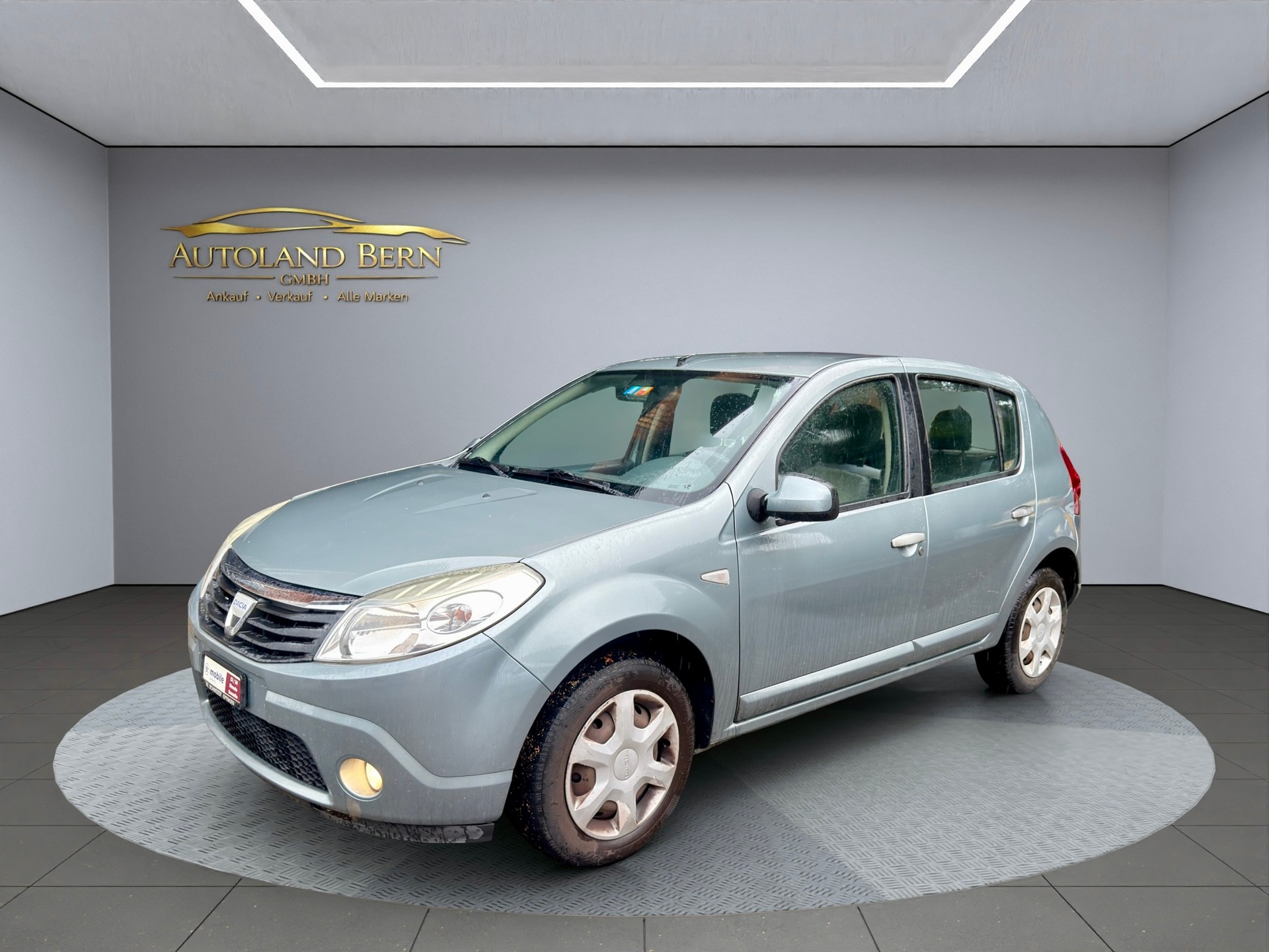 DACIA Sandero 1.6 Lauréate mit Klimaanlage