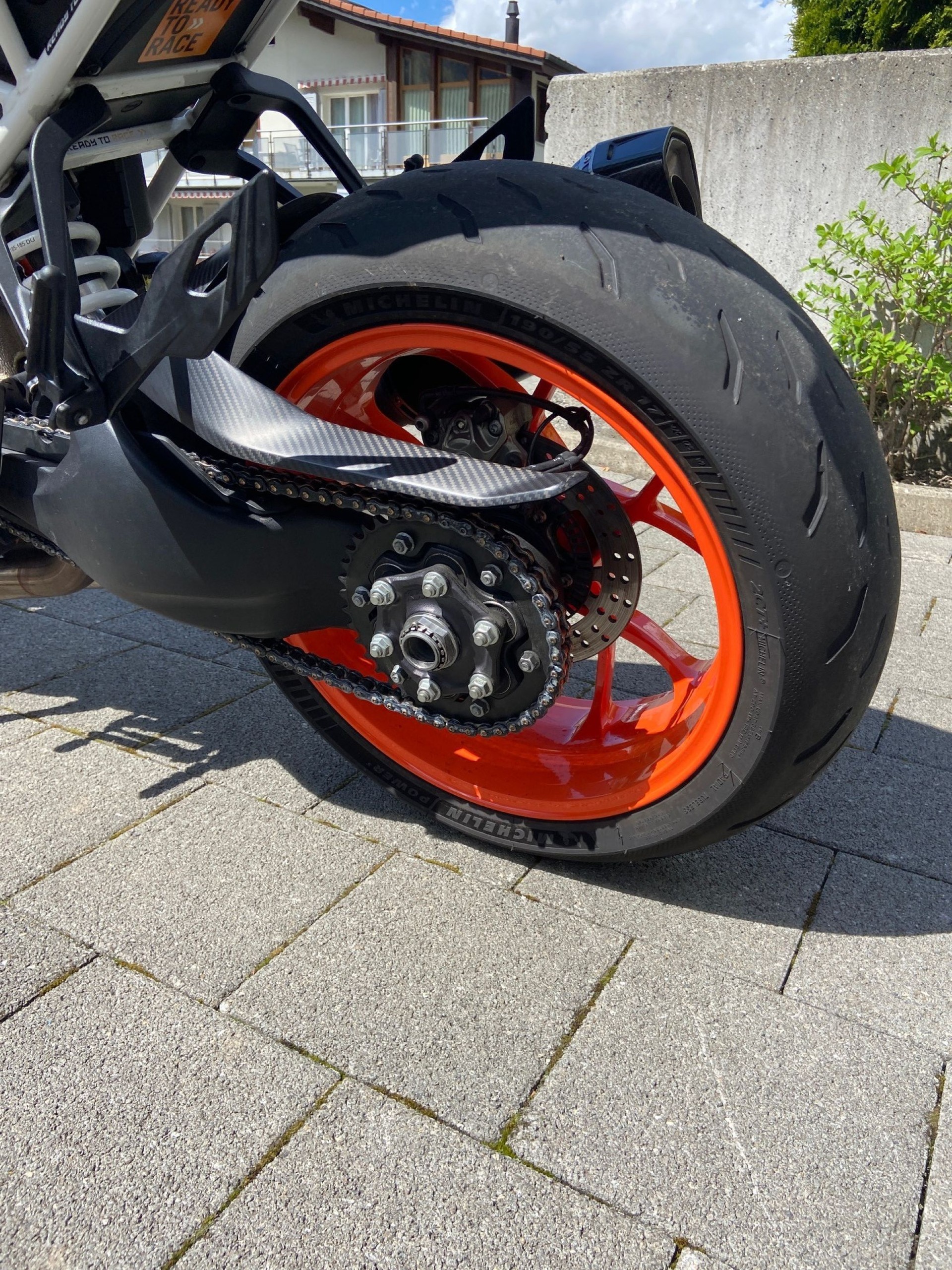 KTM 1290 Super Duke GT-image-3