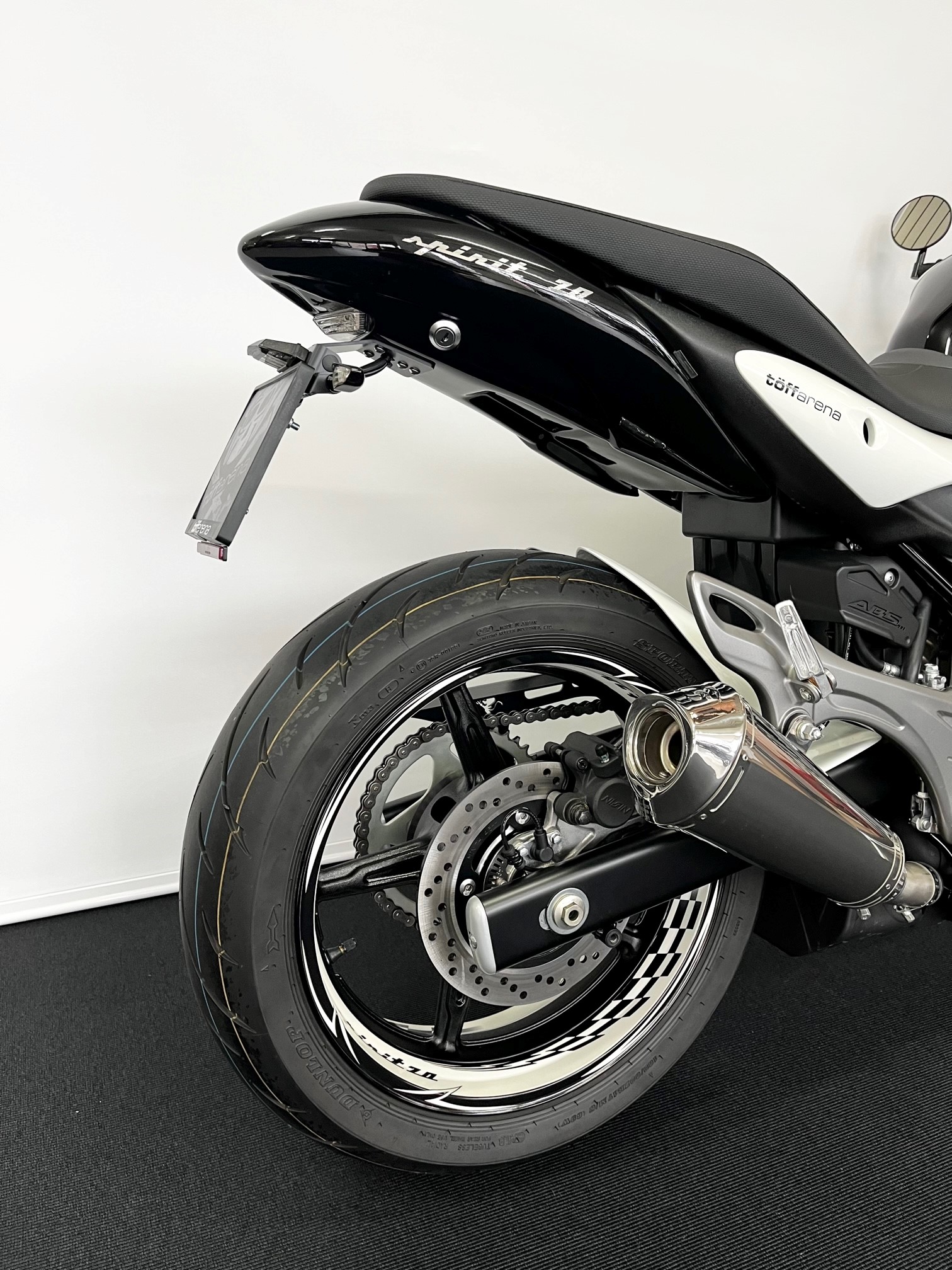 SUZUKI SFV 650 Gladius ABS-image-1