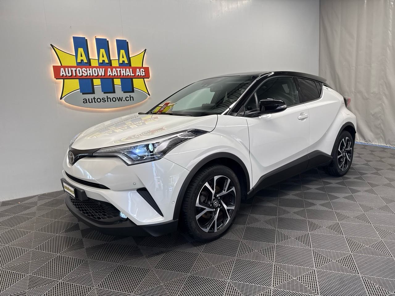 TOYOTA C-HR 1.2 Turbo Premium 4WD Multidrive S