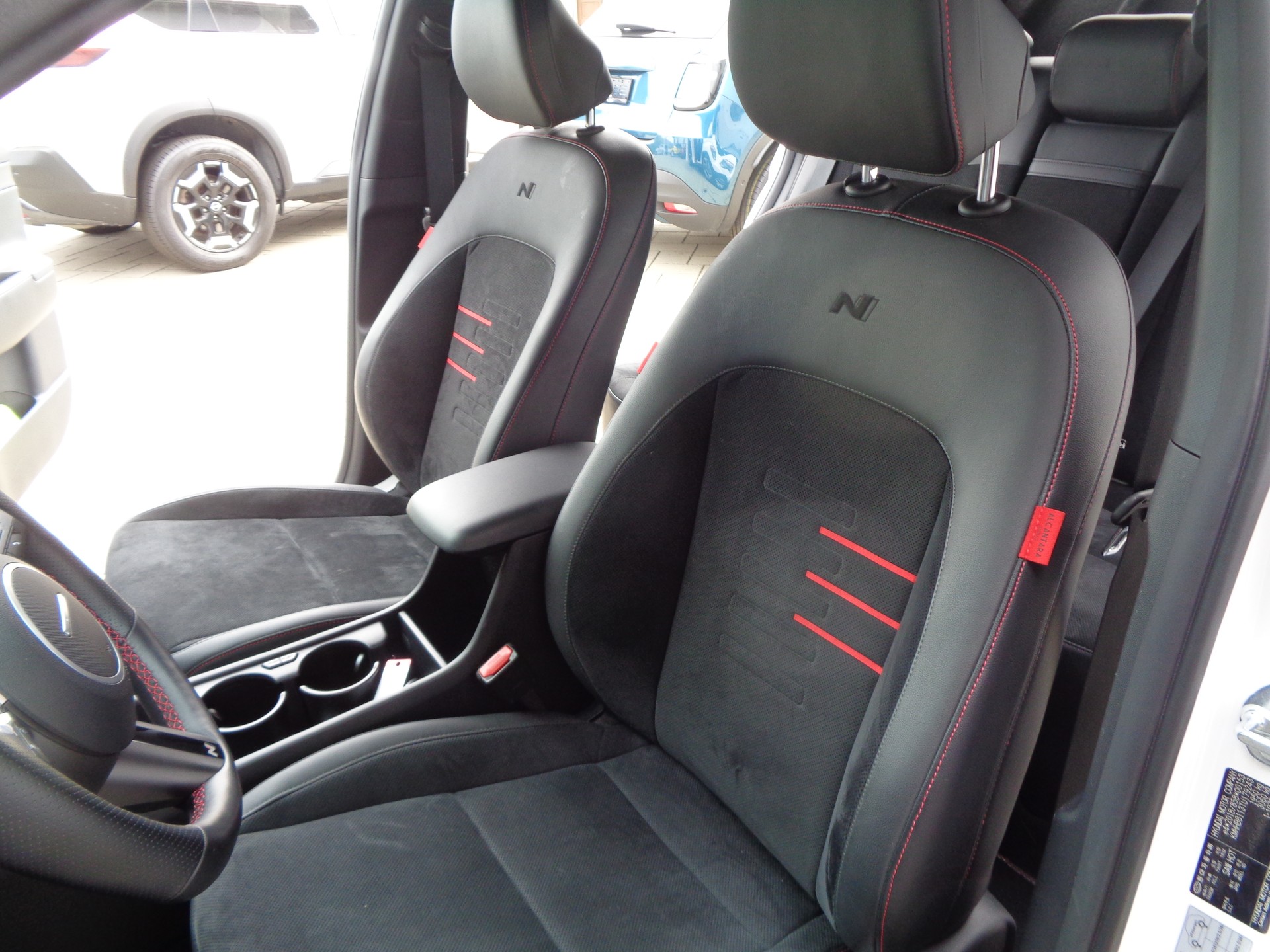 HYUNDAI Kona 1.6 GDi HEV N Line DCT-image-12