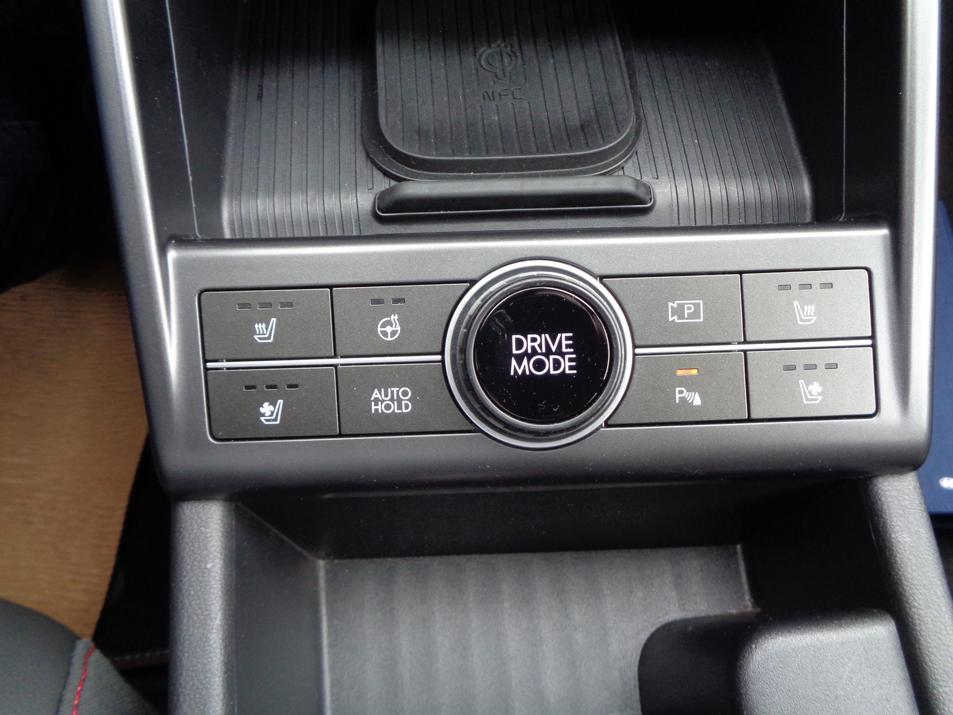 HYUNDAI Kona 1.6 GDi HEV N Line DCT-image-17