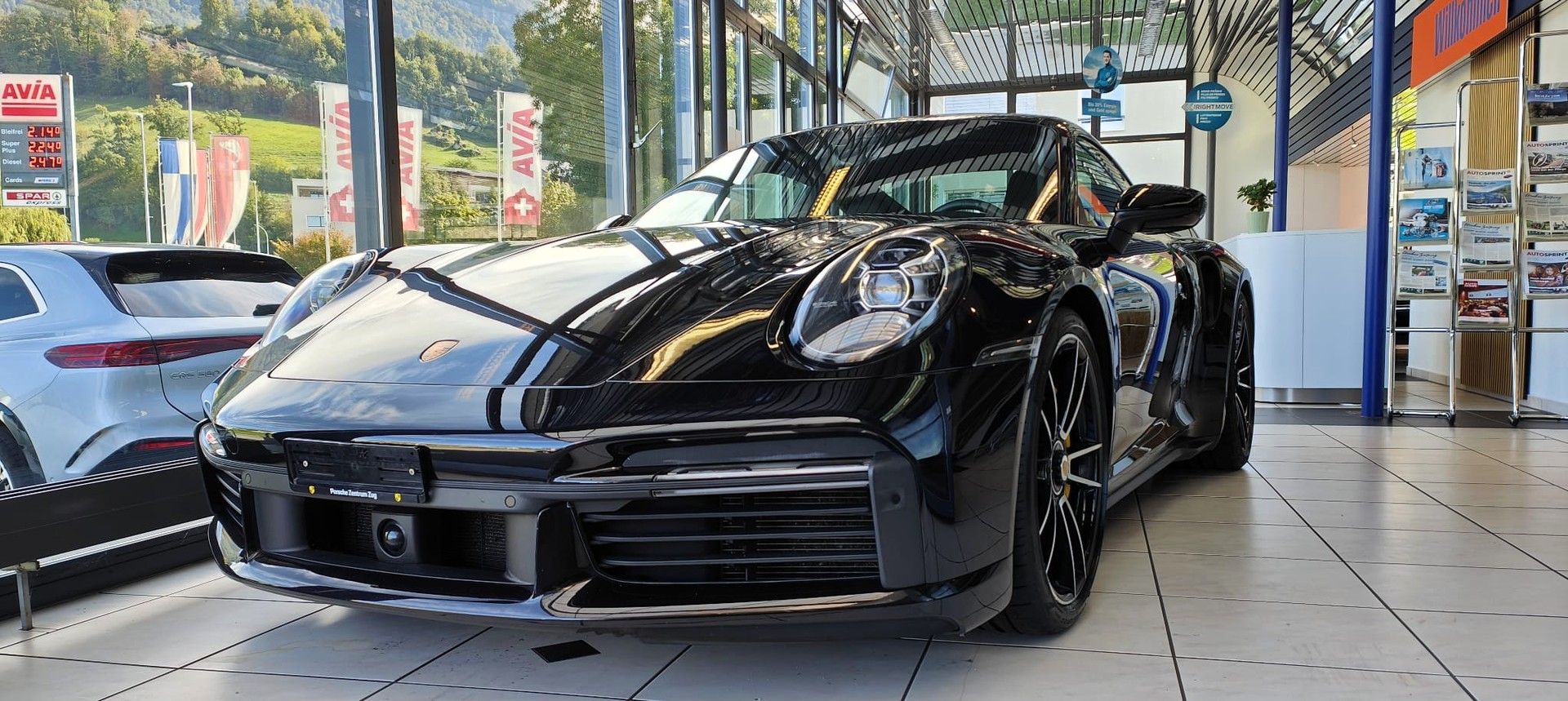 PORSCHE 911 Turbo S PDK-showroom-element-3