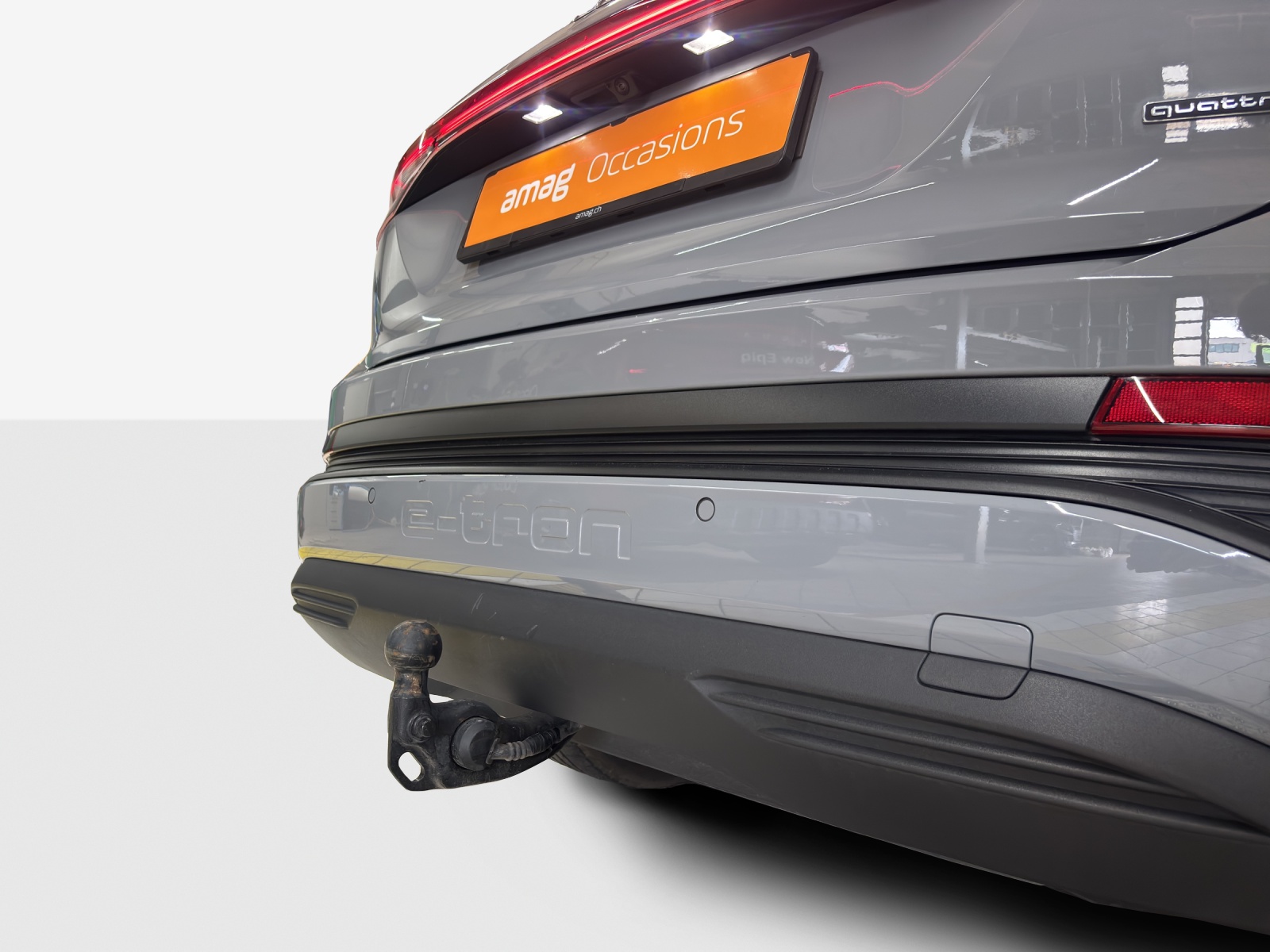 AUDI Q4 e-tron 50 quattro-image-14