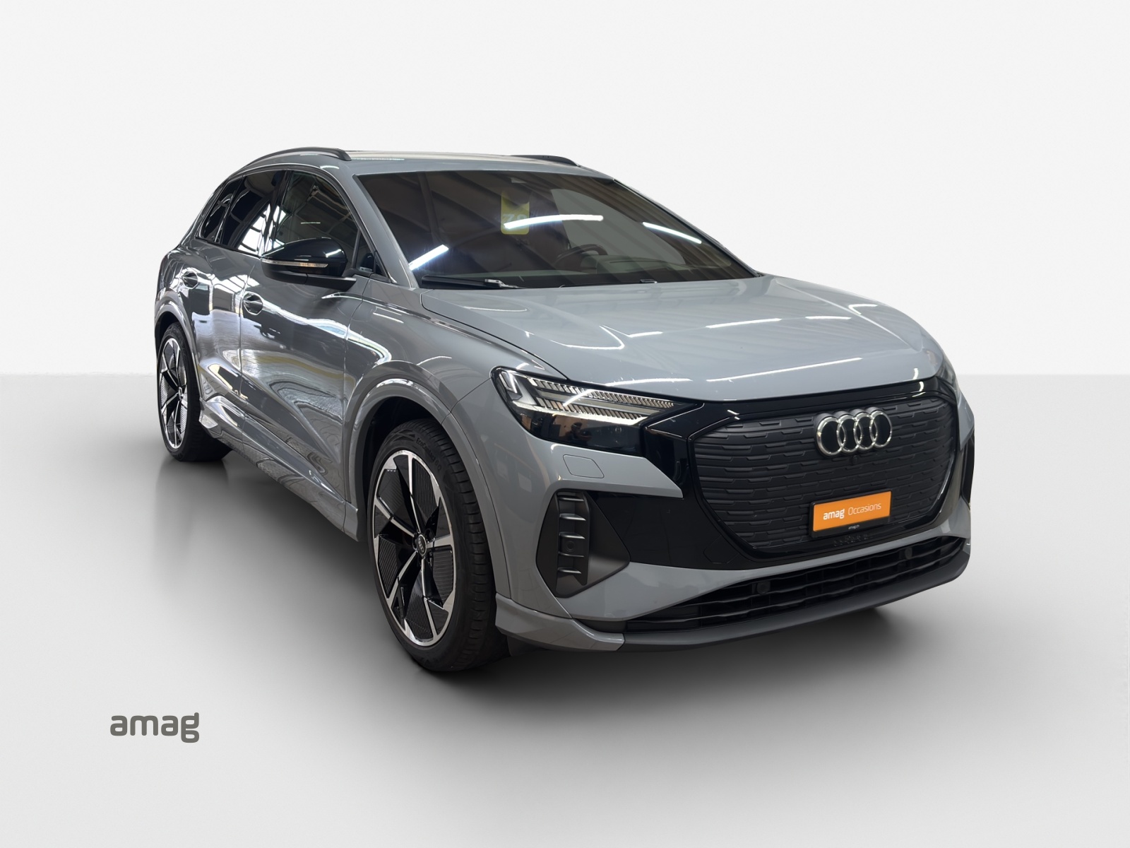 AUDI Q4 e-tron 50 quattro-image-5
