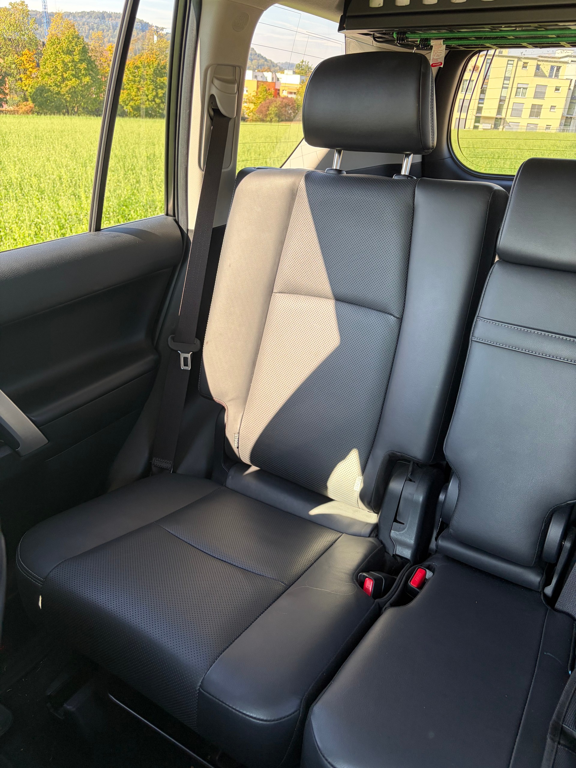TOYOTA 2.8 D Style-image-9
