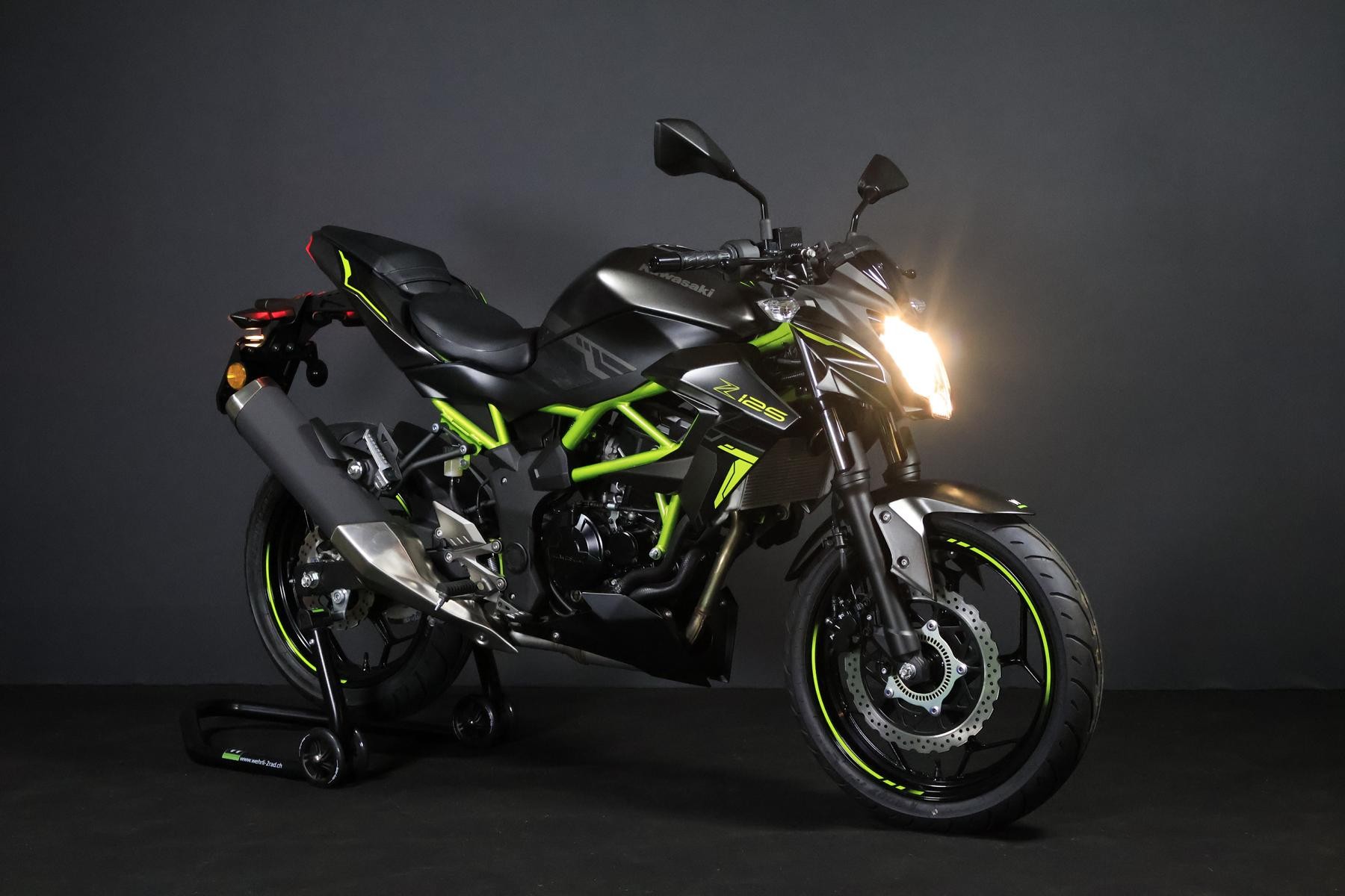 KAWASAKI Z 125-image-2
