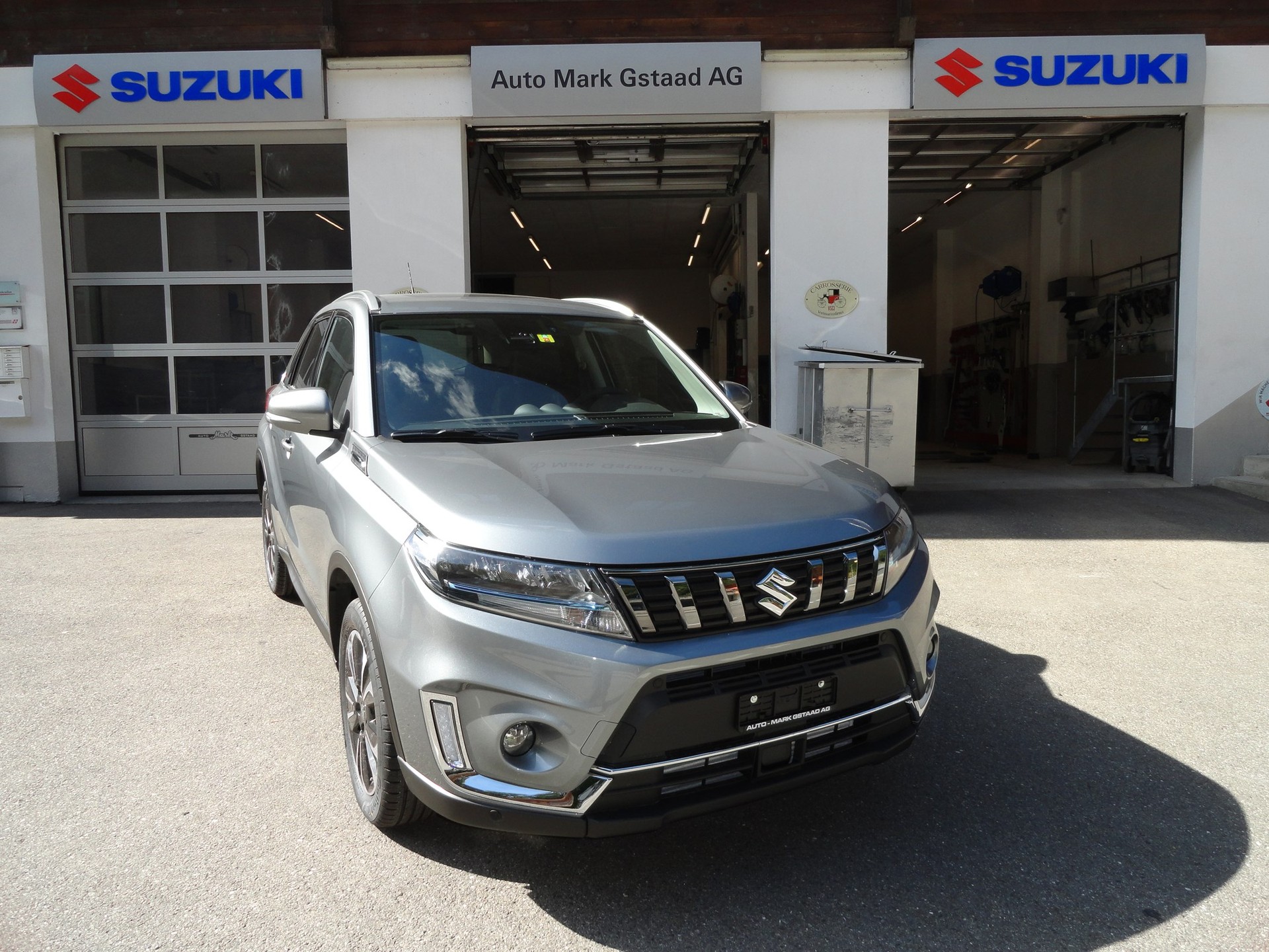SUZUKI Vitara 1.4 Boosterjet Compact Top Hybrid-showroom-element-2