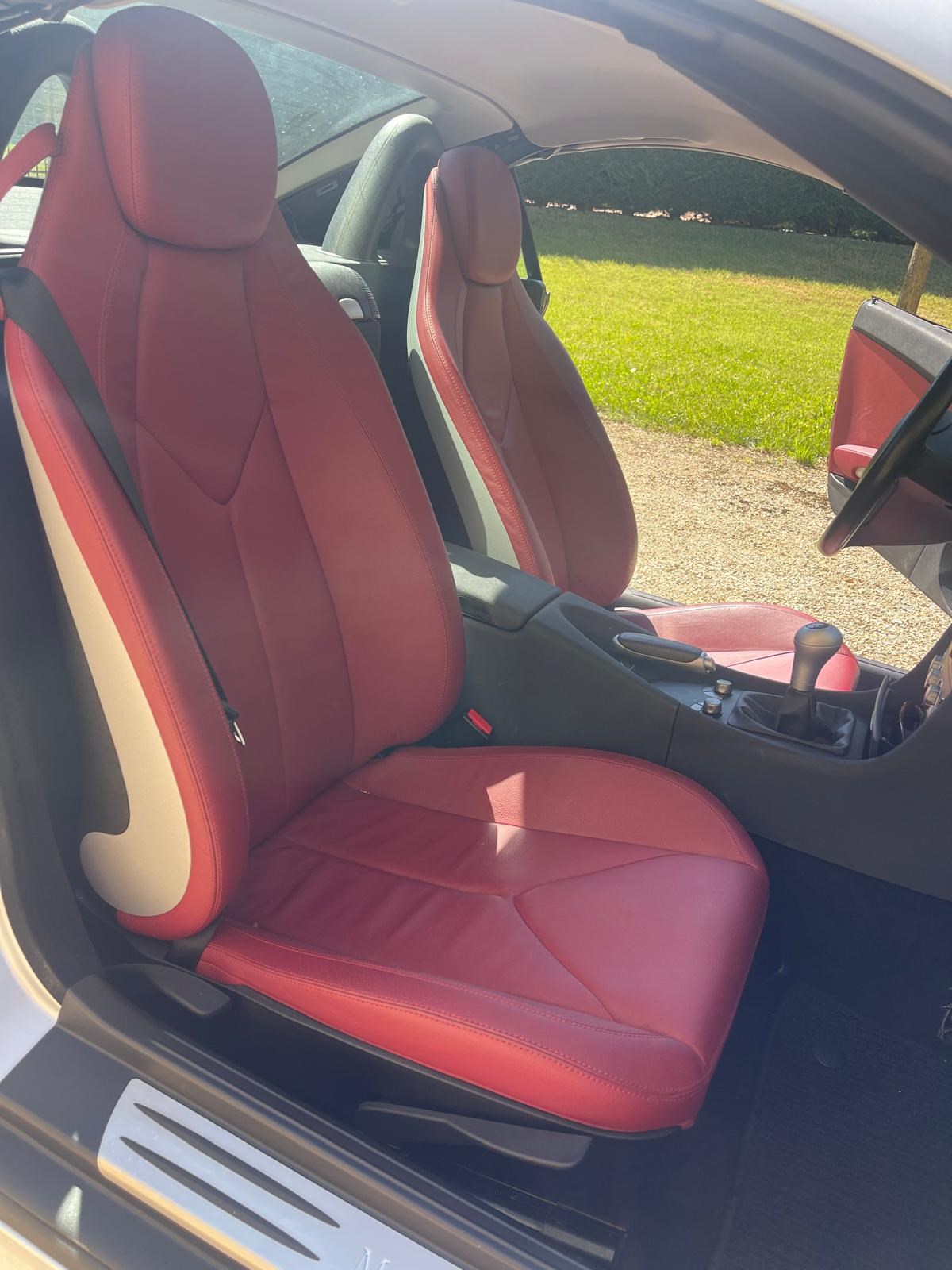 MERCEDES-BENZ SLK 350-image-12